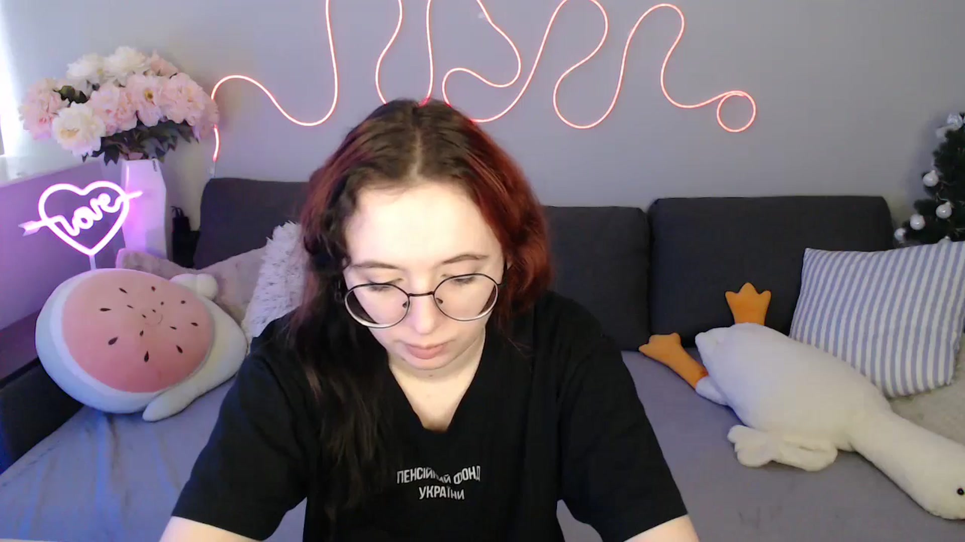 Gallery image thumbnail from Mini_Diva's myfreecams stream on, 02/16/2026, 10:34 image 7 of 20