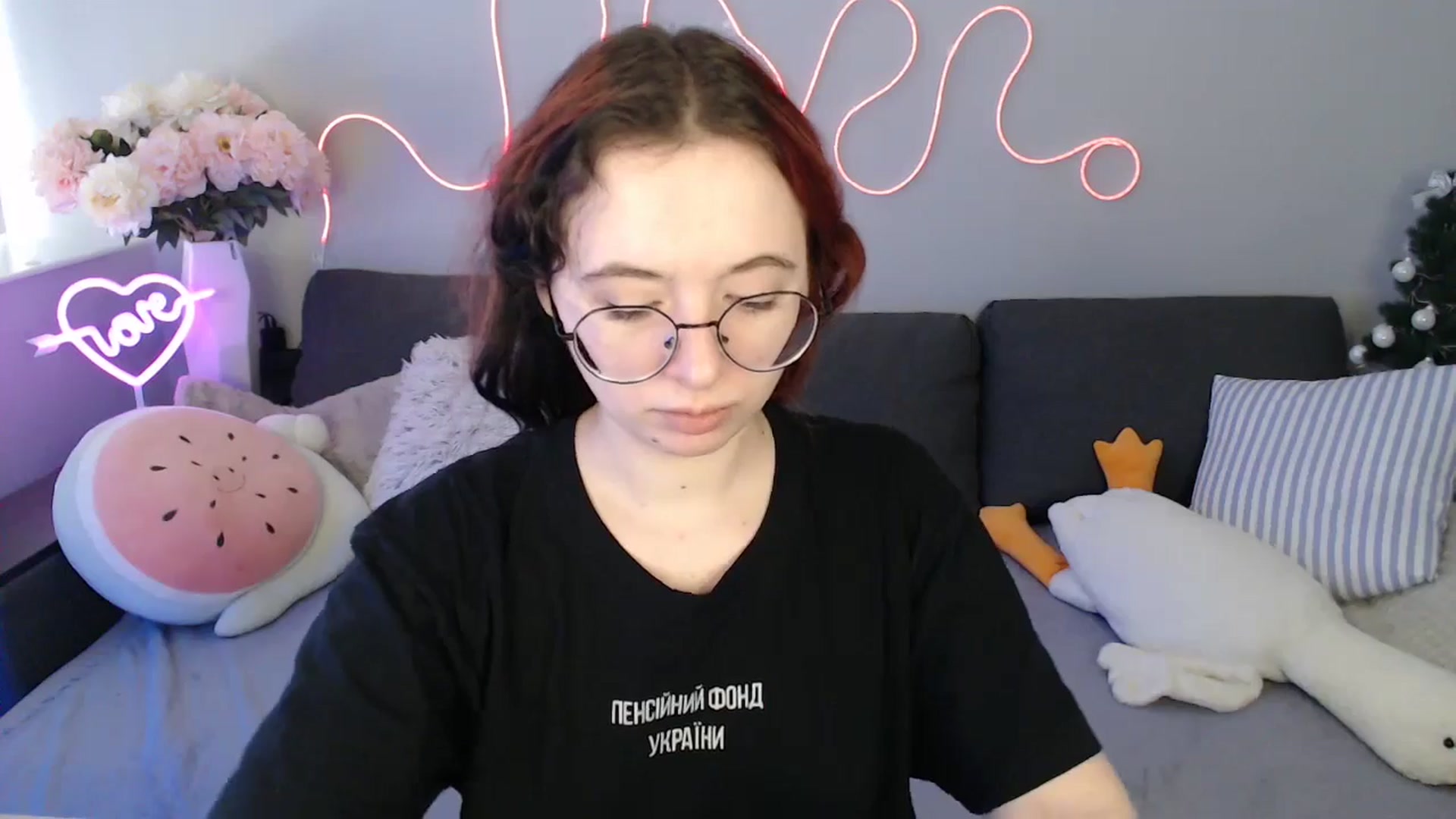 Gallery image thumbnail from Mini_Diva's myfreecams stream on, 02/16/2026, 10:34 image 3 of 20