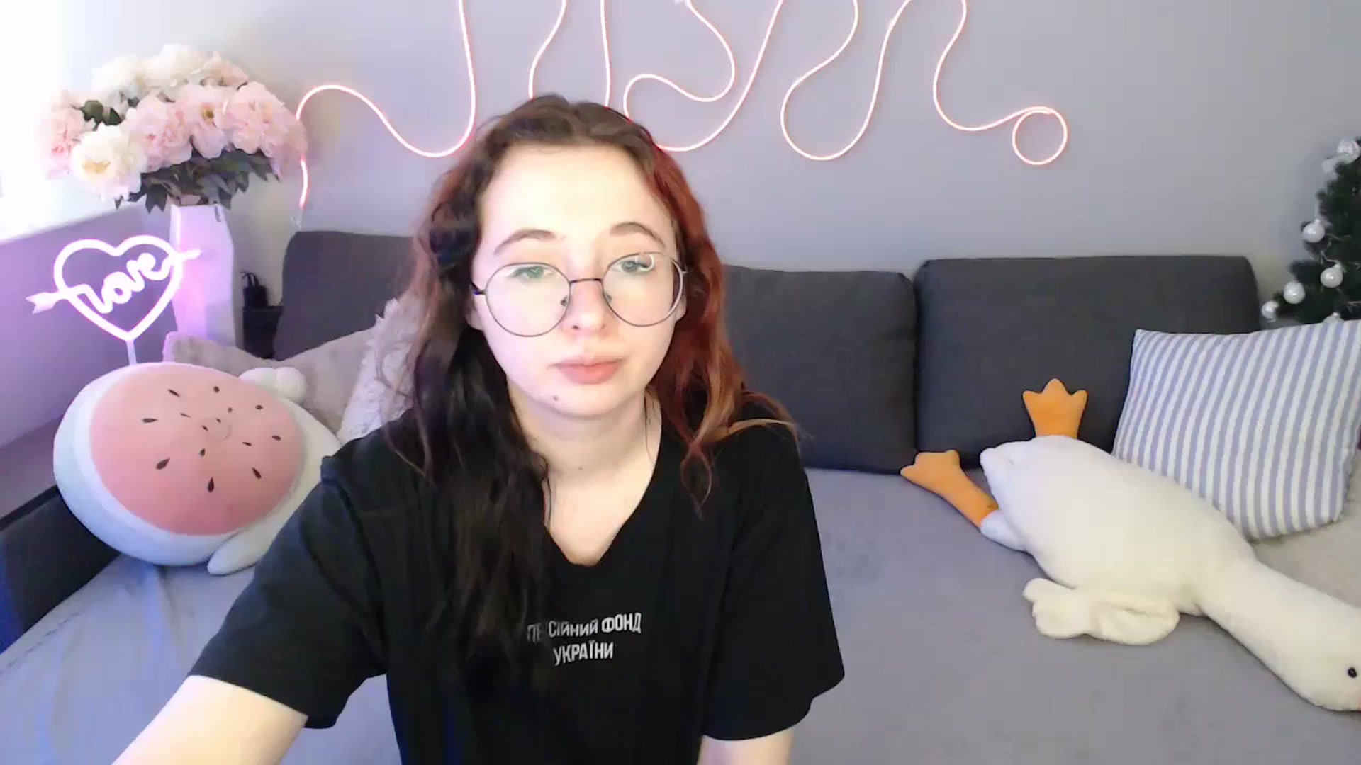 Gallery image thumbnail from Mini_Diva's myfreecams stream on, 02/16/2026, 11:21 image 13 of 20