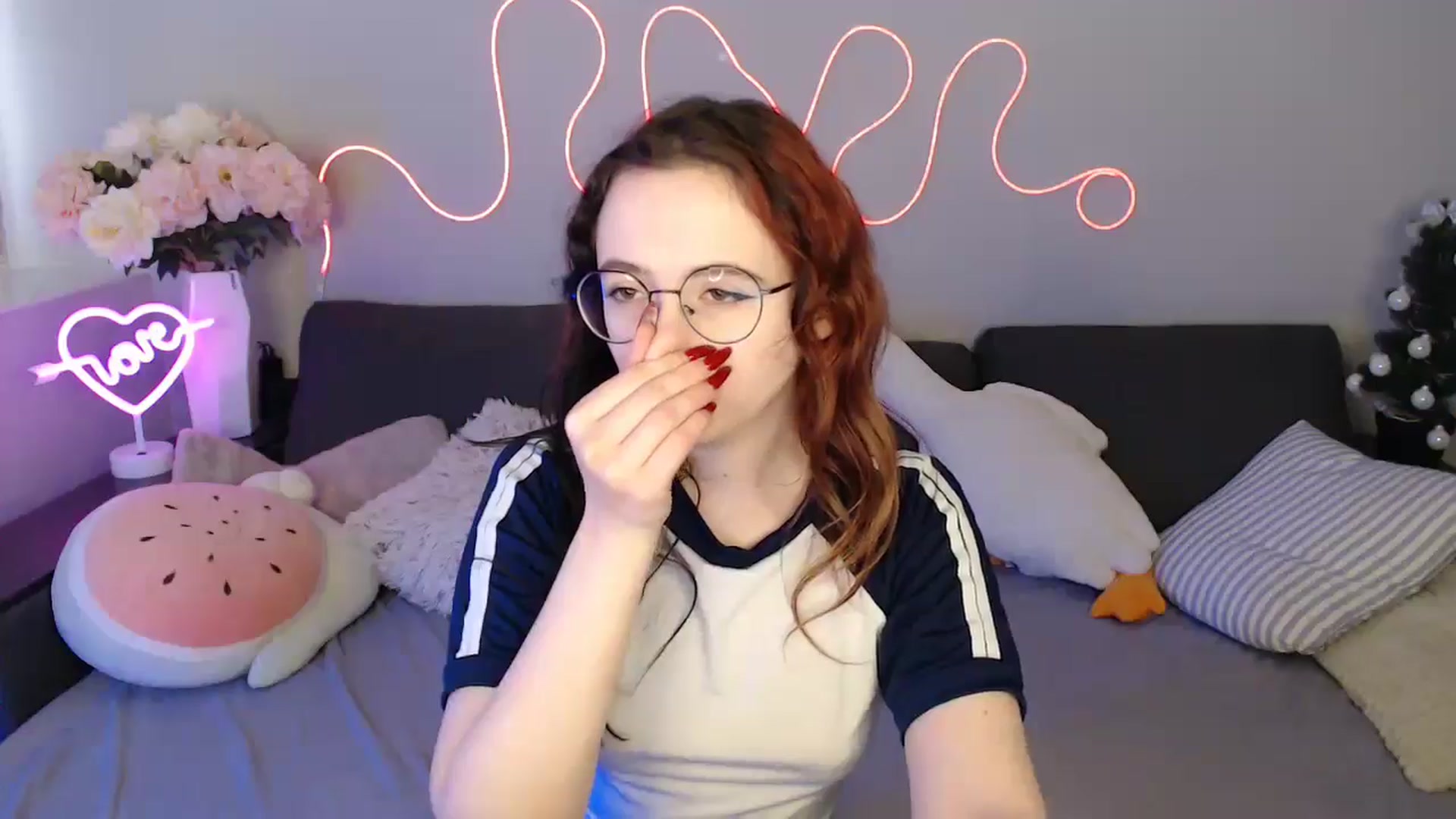 Gallery image thumbnail from Mini_Diva's myfreecams stream on, 02/18/2026, 11:34 image 8 of 20