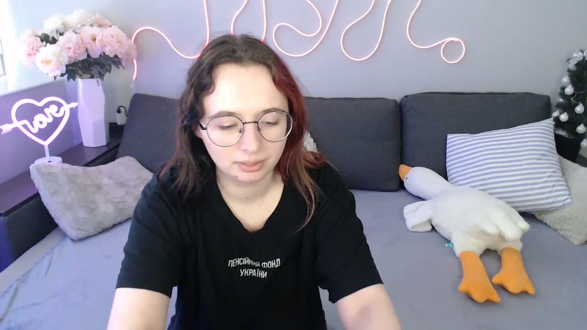 Gallery image thumbnail from Mini_Diva's myfreecams stream on, 03/14/2026, 12:36 image 11 of 20