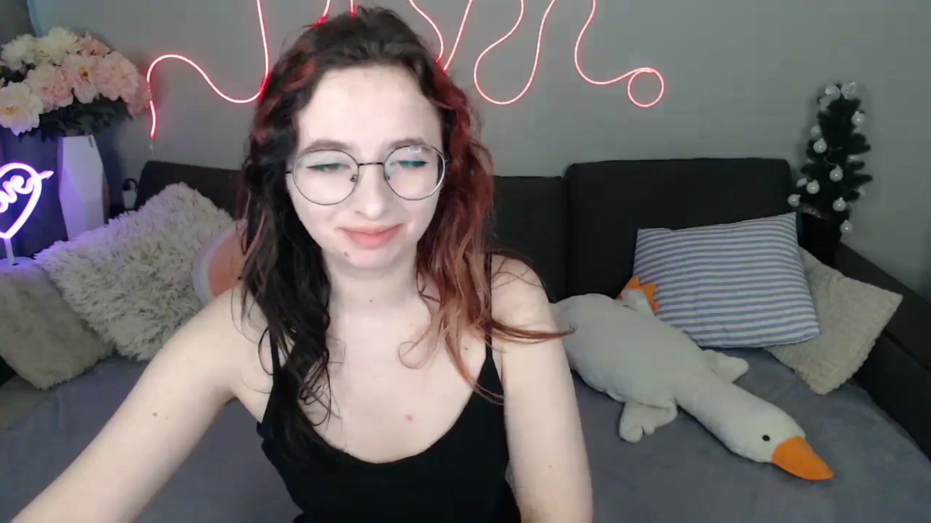 Gallery image thumbnail from Mini_Diva's myfreecams stream on, 03/22/2026, 12:38 image 3 of 20