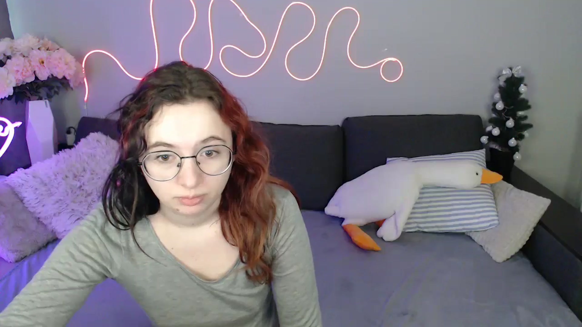 Gallery image thumbnail from Mini_Diva's myfreecams stream on, 03/23/2026, 09:46 image 6 of 20