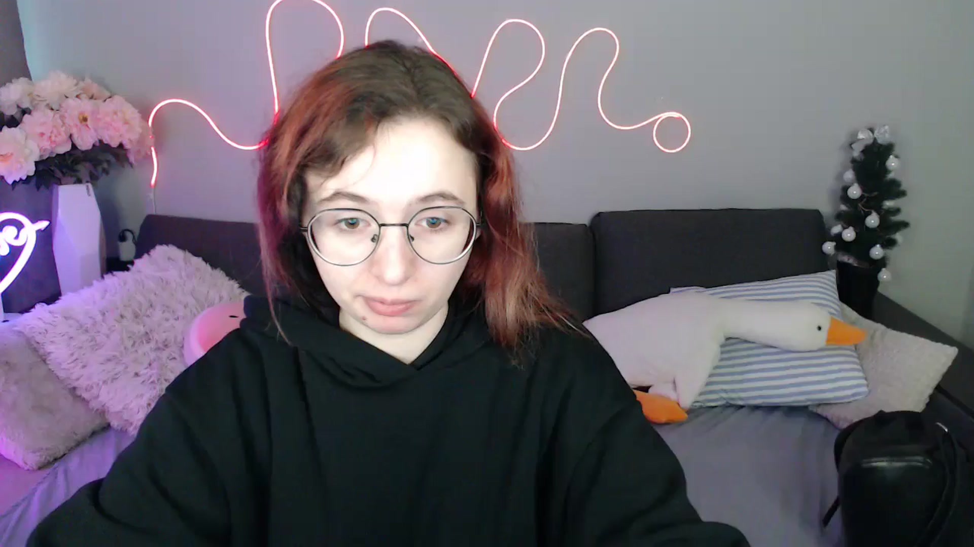 Gallery image thumbnail from Mini_Diva's myfreecams stream on, 03/24/2026, 10:13 image 1 of 20