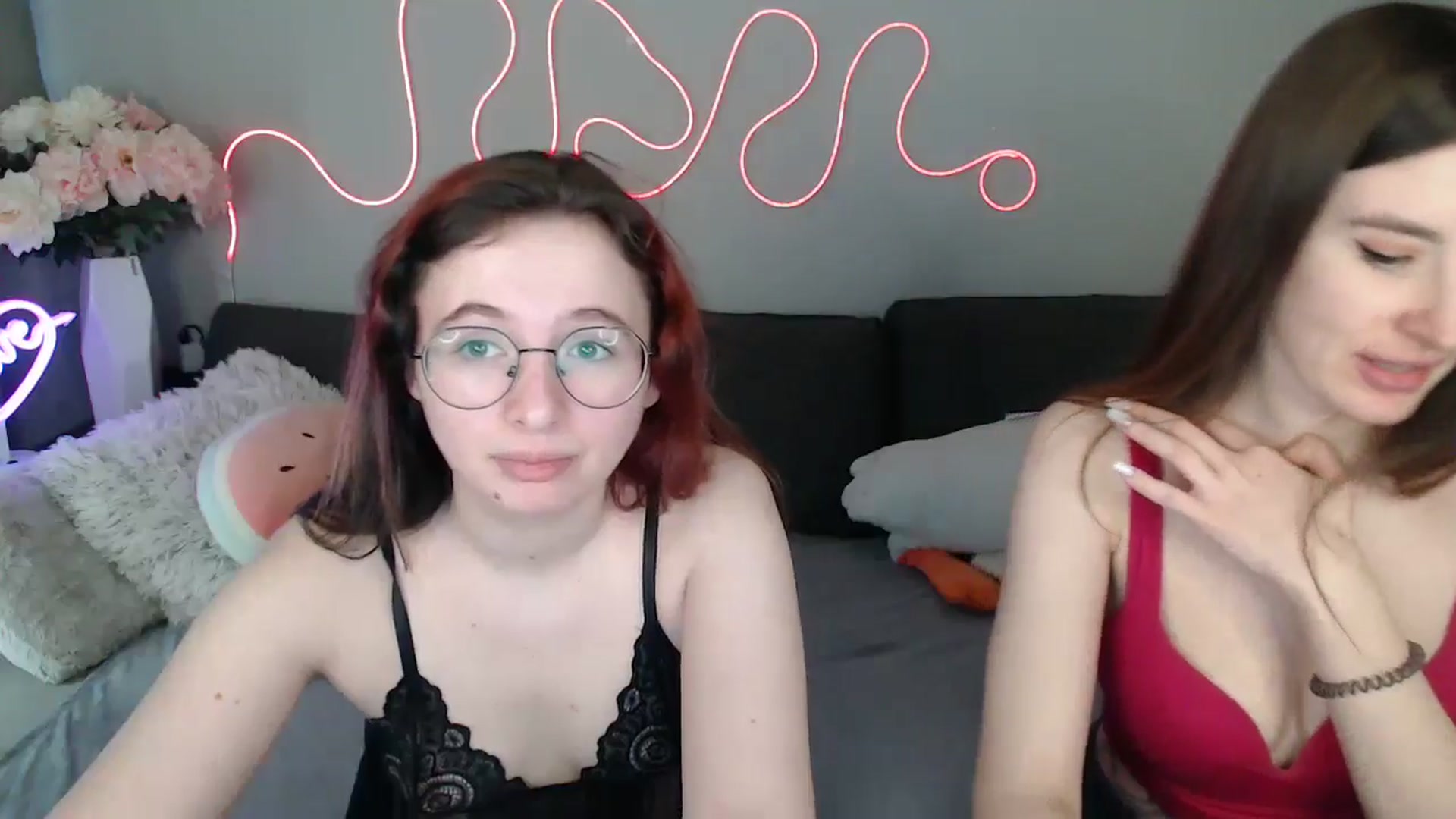 Gallery image thumbnail from Mini_Diva's myfreecams stream on, 03/24/2026, 11:15 image 9 of 20