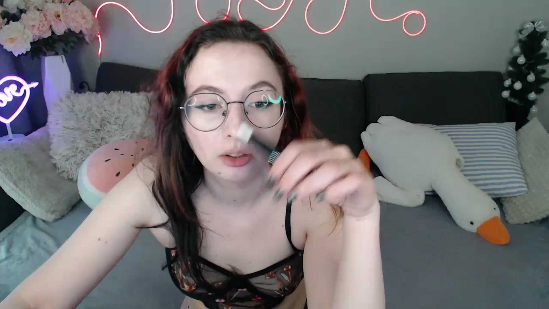 Gallery image thumbnail from Mini_Diva's myfreecams stream on, 03/28/2026, 11:41 image 12 of 20