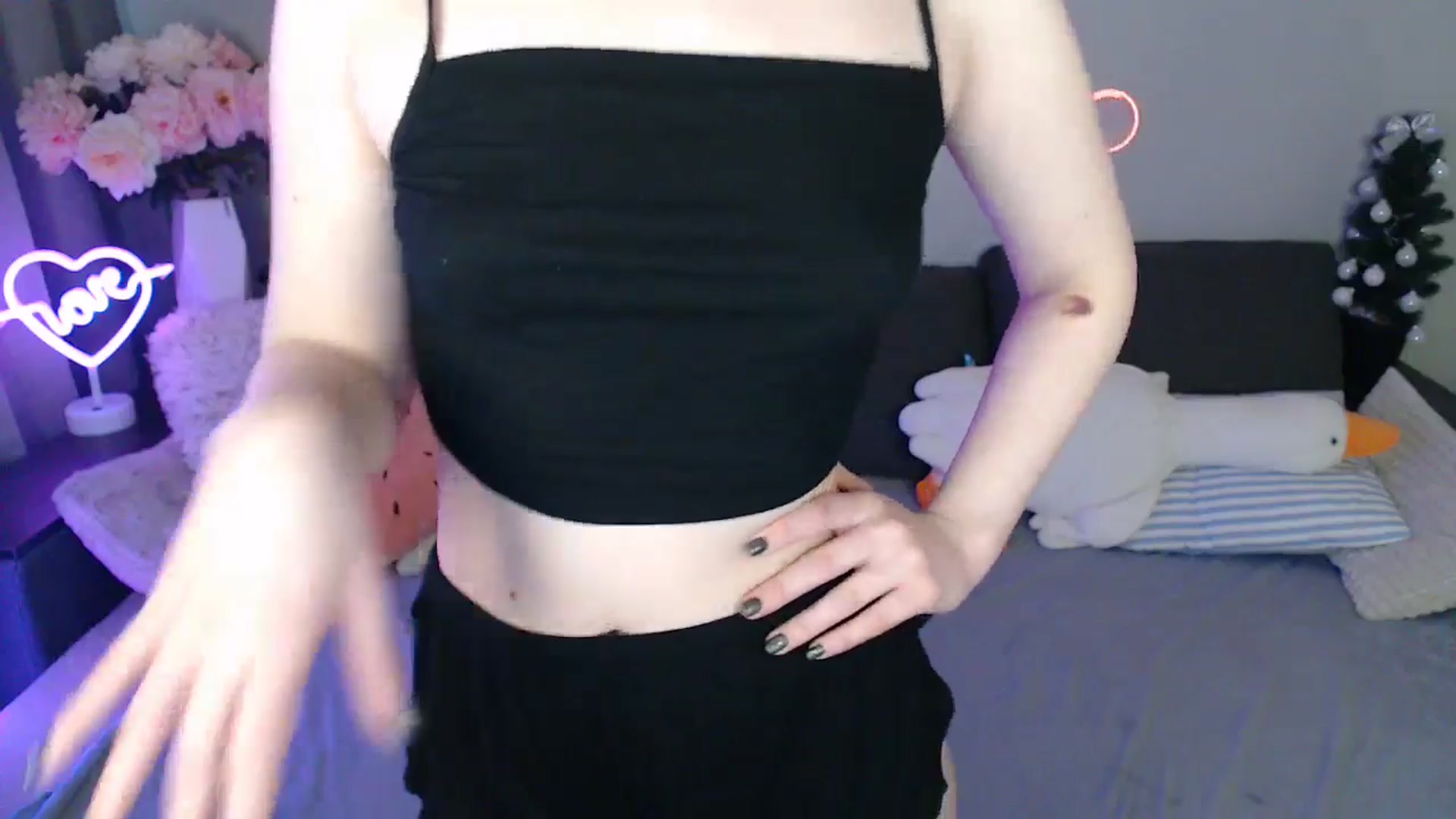 Gallery image thumbnail from Mini_Diva's myfreecams stream on, 04/01/2026, 11:19 image 3 of 20