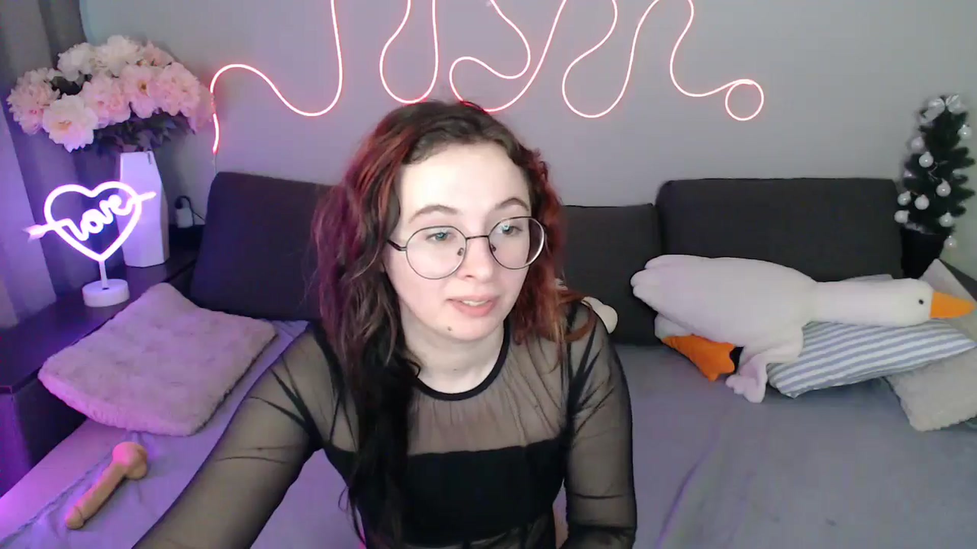 Gallery image thumbnail from Mini_Diva's myfreecams stream on, 04/03/2026, 12:20 image 4 of 20