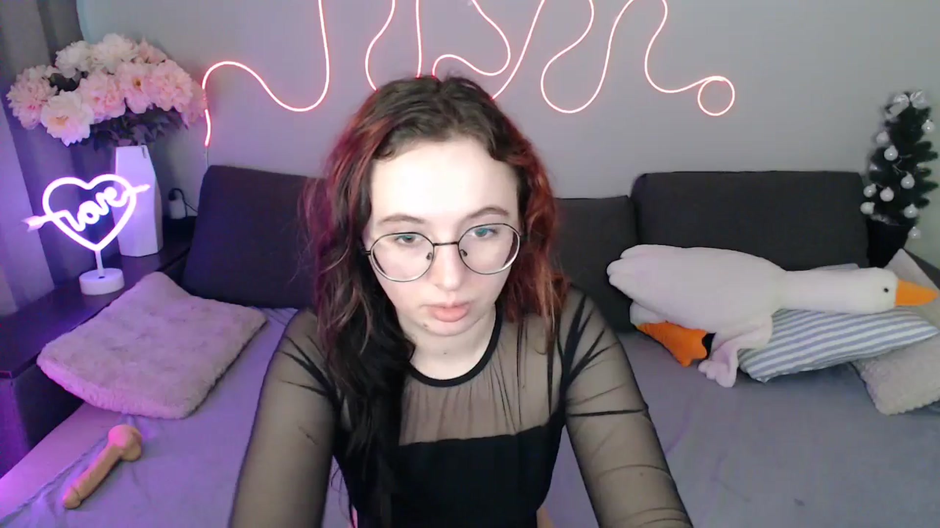Gallery image thumbnail from Mini_Diva's myfreecams stream on, 04/03/2026, 12:20 image 3 of 20