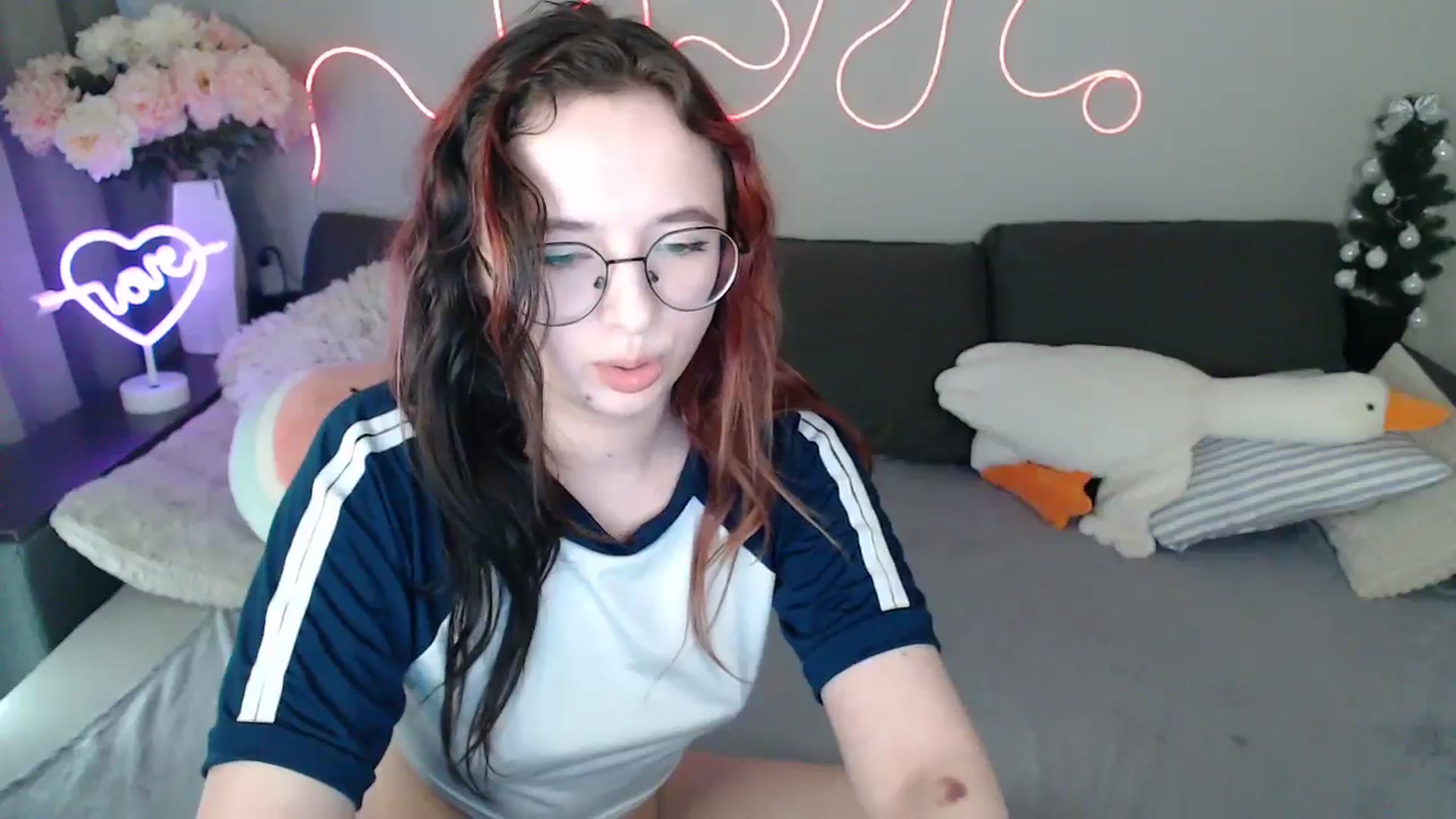 Gallery image thumbnail from Mini_Diva's myfreecams stream on, 04/04/2026, 12:57 image 5 of 20