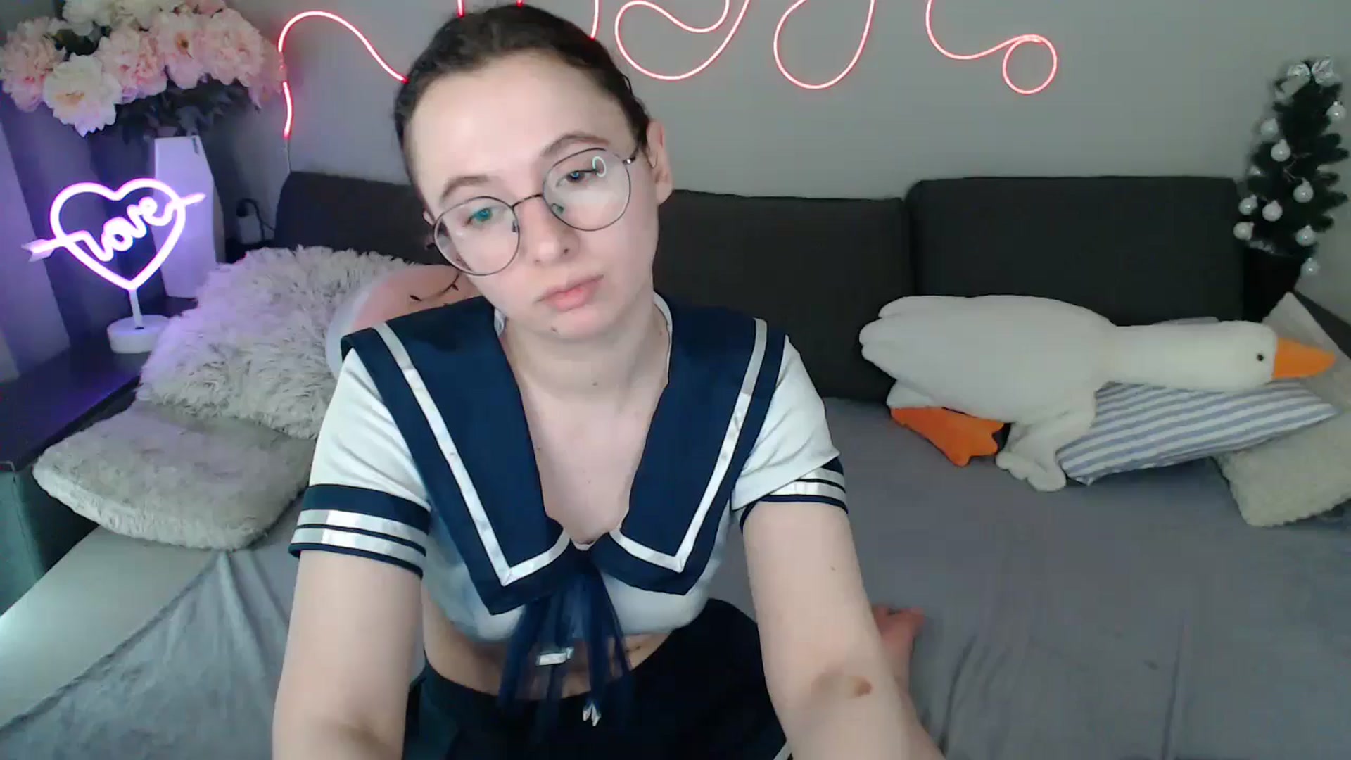 Gallery image thumbnail from Mini_Diva's myfreecams stream on, 04/06/2026, 12:52 image 10 of 20