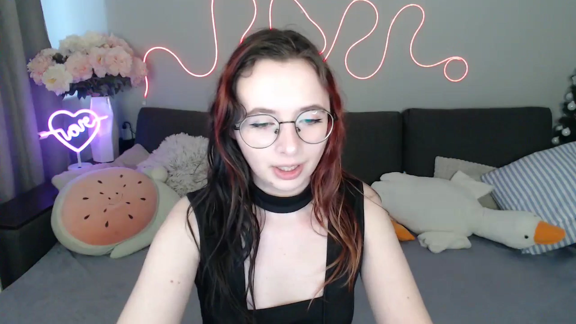 Gallery image thumbnail from Mini_Diva's myfreecams stream on, 04/24/2026, 12:53 image 20 of 20