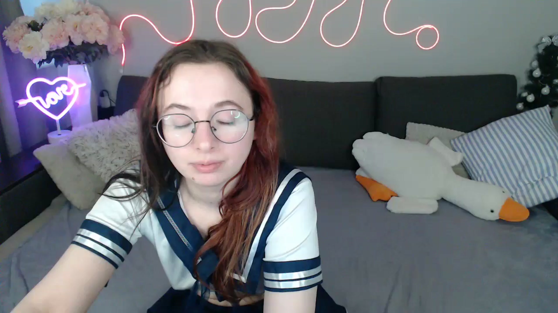 Gallery image thumbnail from Mini_Diva's myfreecams stream on, 05/01/2026, 11:11 image 2 of 20
