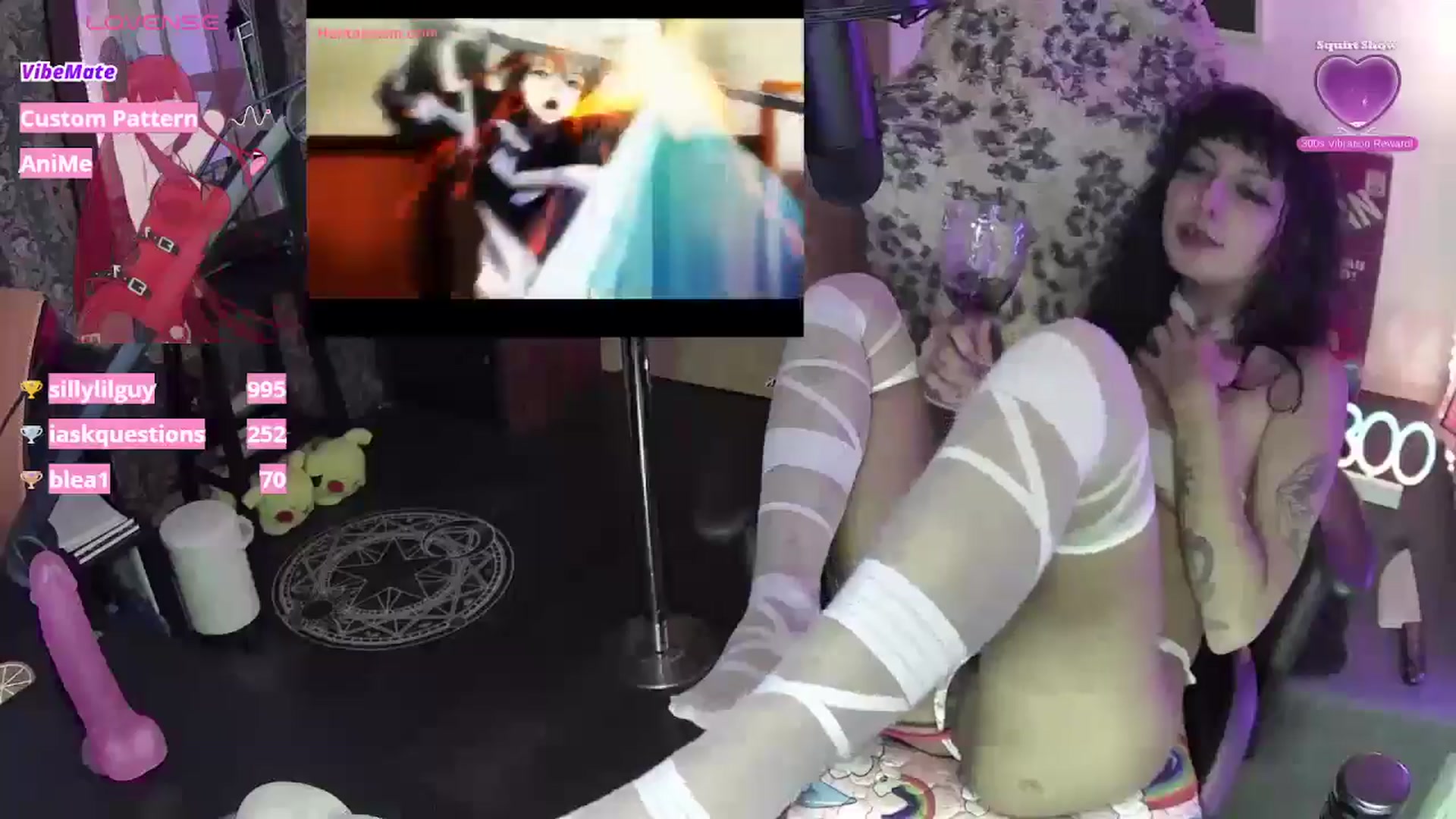 Gallery image thumbnail from Miniindian's myfreecams stream on, 10/31/2024, 07:46 image 12 of 20
