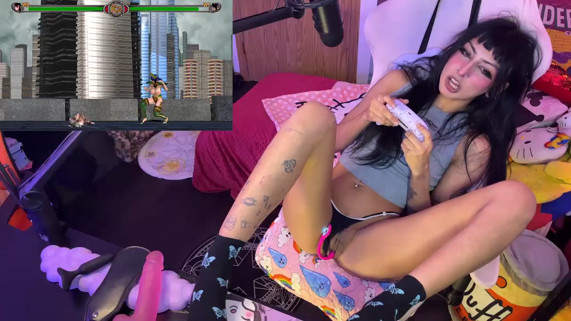 Gallery image thumbnail from Miniindian's myfreecams stream on, 04/16/2025, 07:19 image 2 of 20