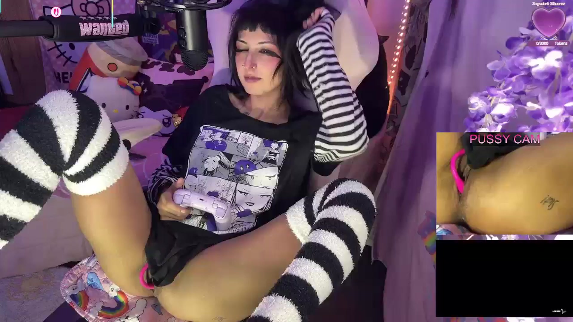 Gallery image thumbnail from Miniindian's myfreecams stream on, 04/17/2026, 03:45 image 1 of 20