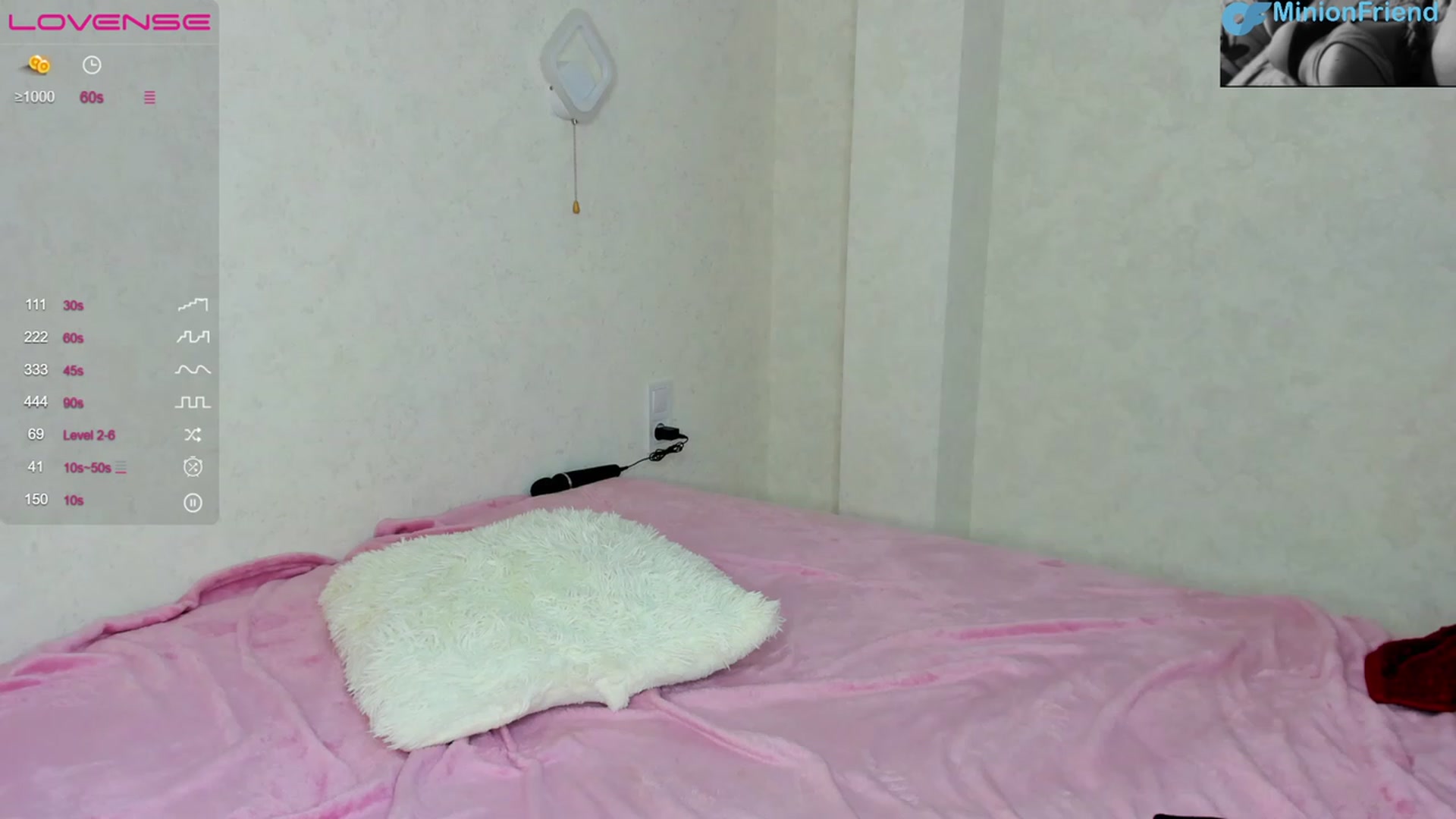 Gallery image thumbnail from MinionFriend_'s myfreecams stream on, 01/15/2024, 19:44 image 15 of 20
