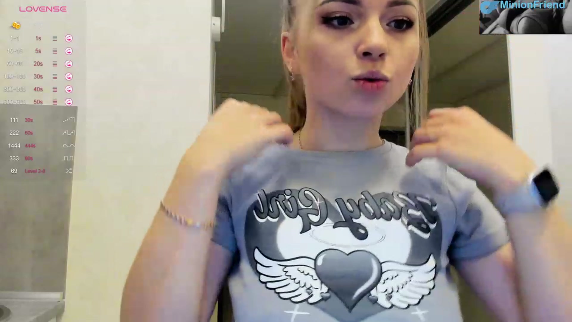 Gallery image thumbnail from MinionFriend_'s myfreecams stream on, 01/23/2024, 19:50 image 16 of 20