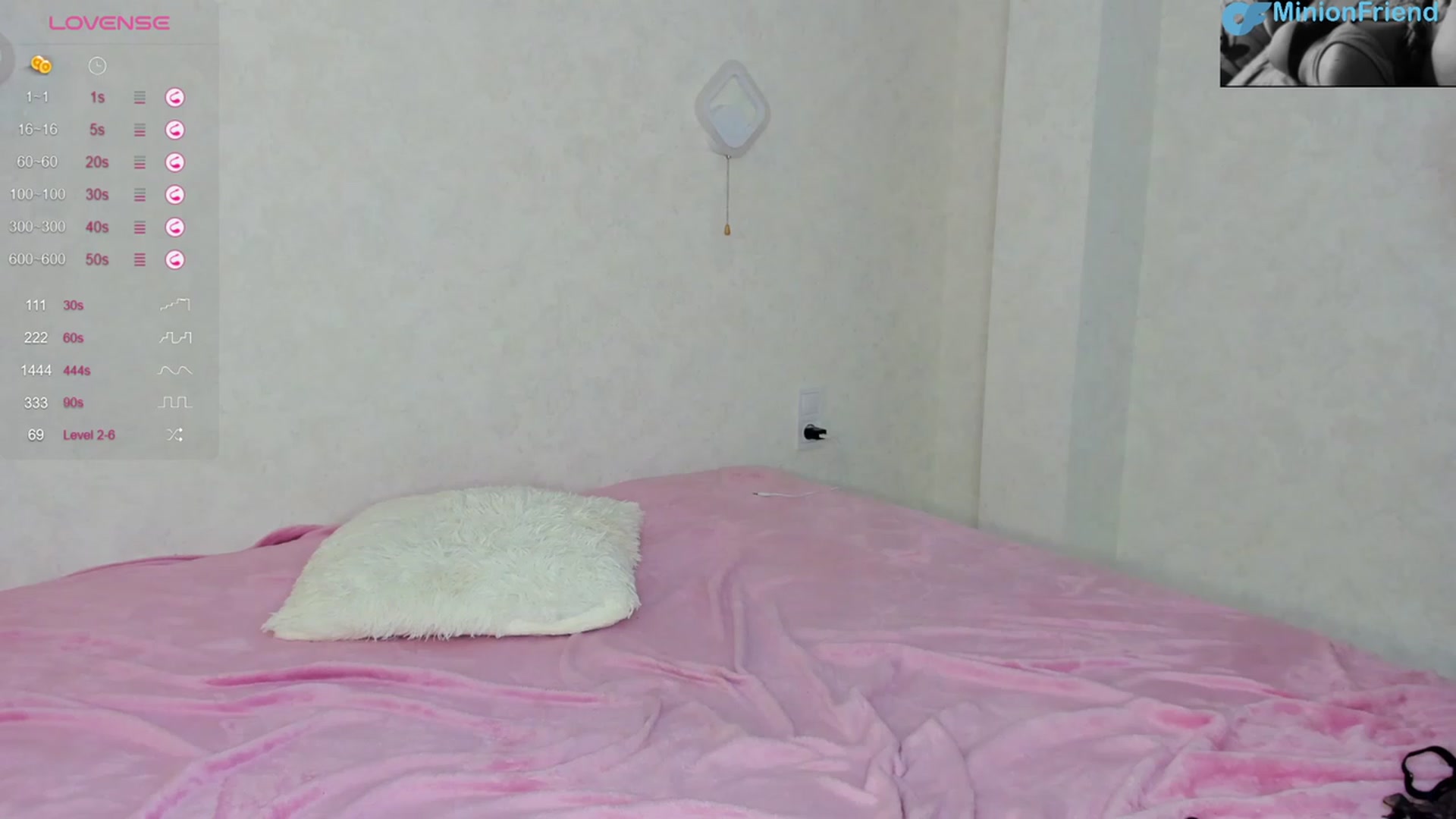 Gallery image thumbnail from MinionFriend_'s myfreecams stream on, 01/31/2024, 19:46 image 14 of 20
