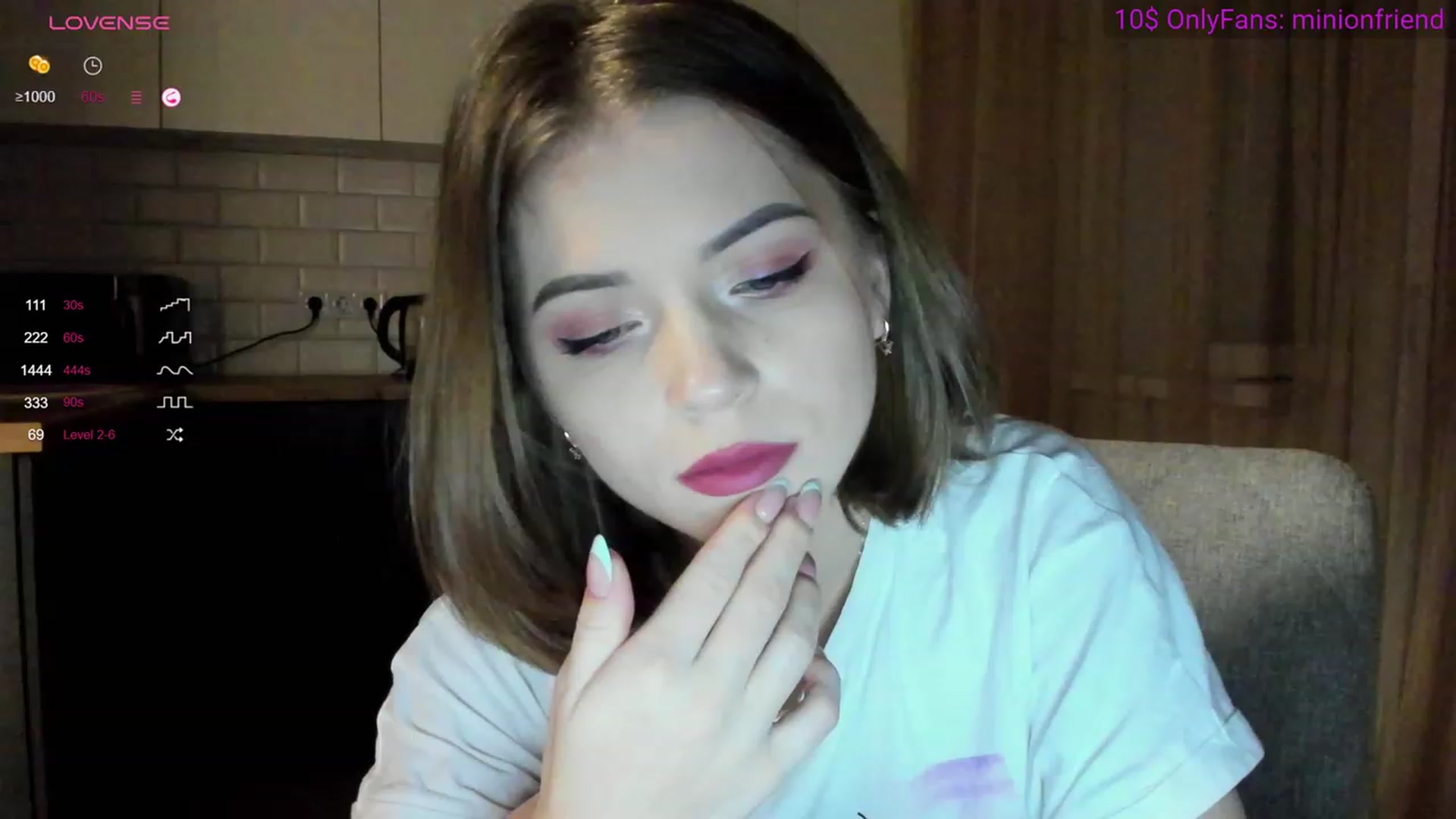Gallery image thumbnail from MinionFriend_'s myfreecams stream on, 02/10/2024, 22:12 image 19 of 20