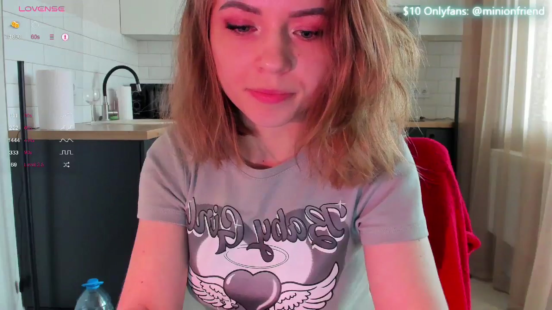Gallery image thumbnail from MinionFriend_'s myfreecams stream on, 03/27/2024, 11:43 image 10 of 20