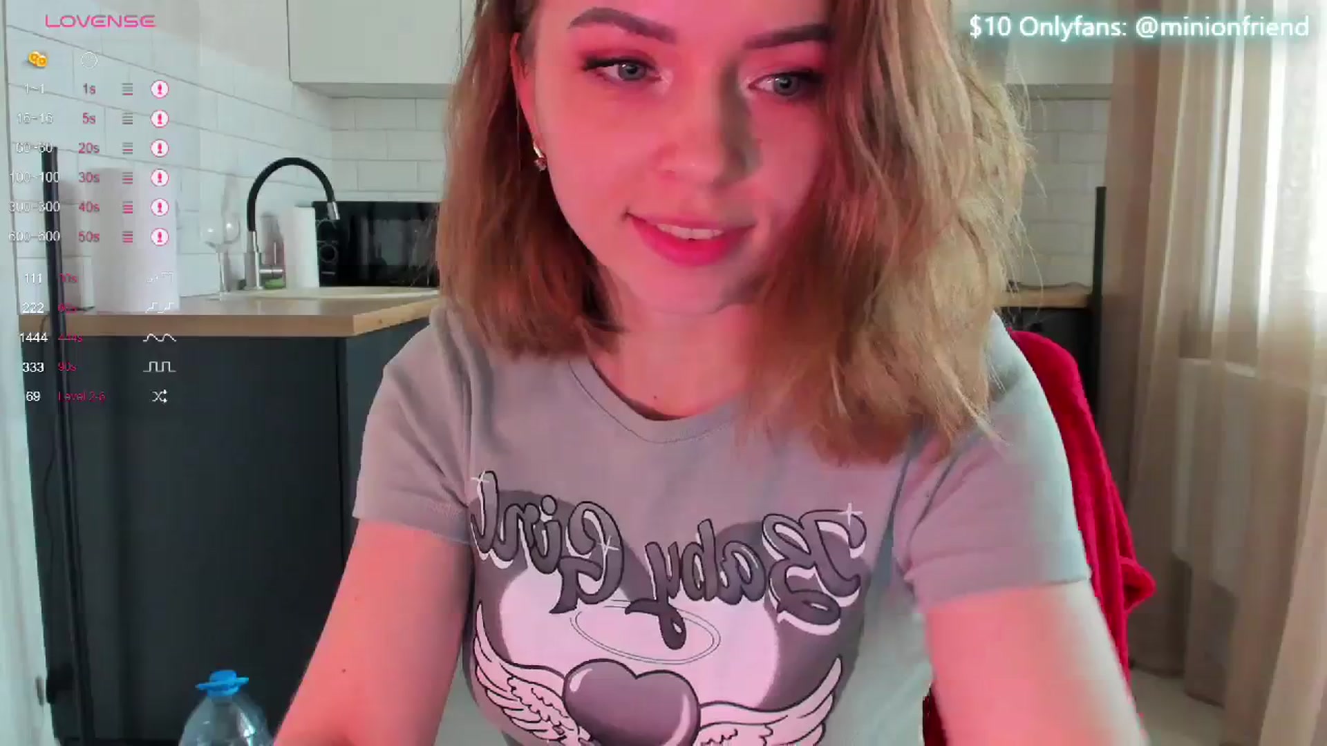 Gallery image thumbnail from MinionFriend_'s myfreecams stream on, 03/27/2024, 11:43 image 13 of 20
