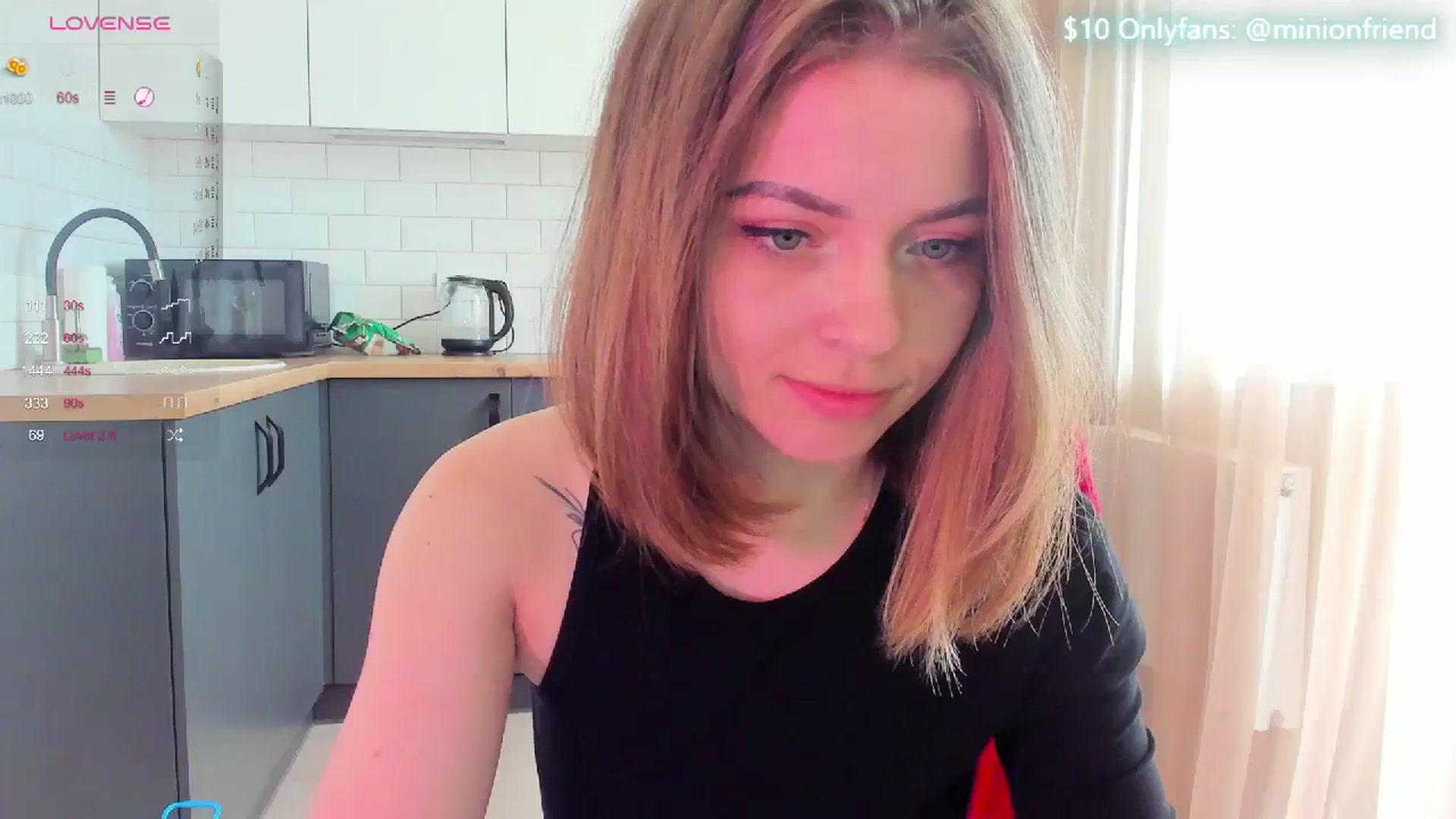 Gallery image thumbnail from MinionFriend_'s myfreecams stream on, 03/30/2024, 13:11 image 6 of 20
