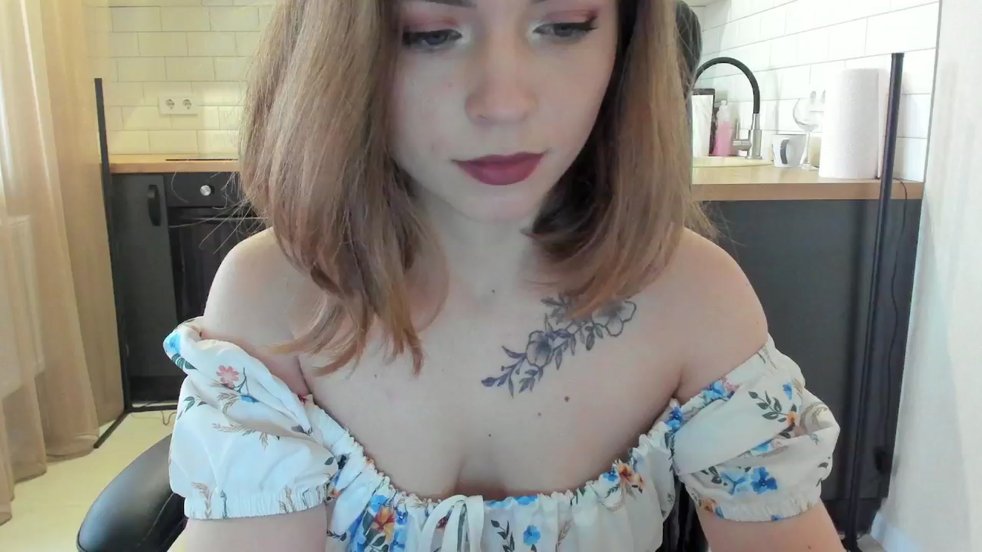 Gallery image thumbnail from MinionFriend_'s myfreecams stream on, 05/07/2024, 13:52 image 1 of 20