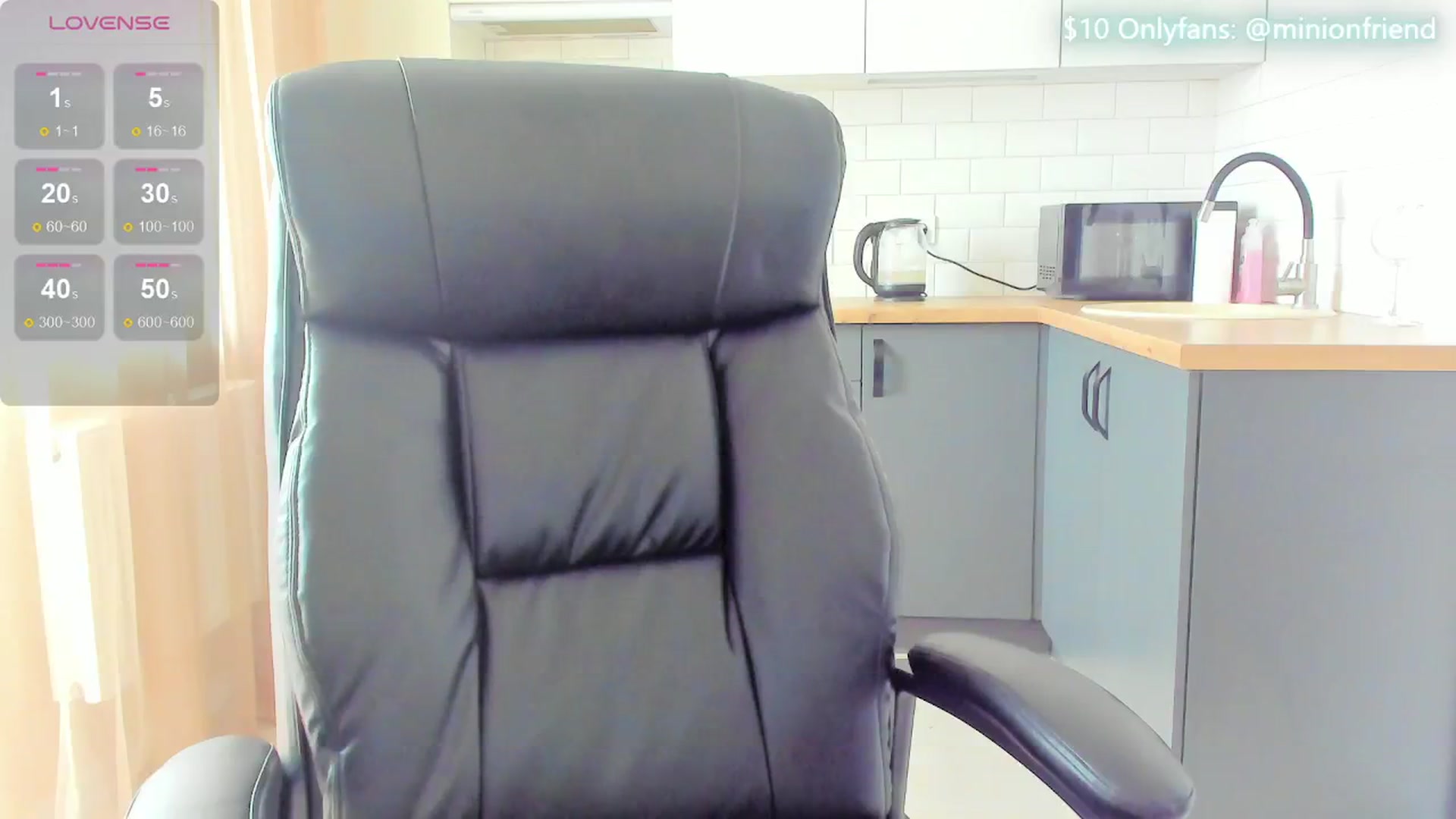 Gallery image thumbnail from MinionFriend_'s myfreecams stream on, 05/14/2024, 12:34 image 12 of 20