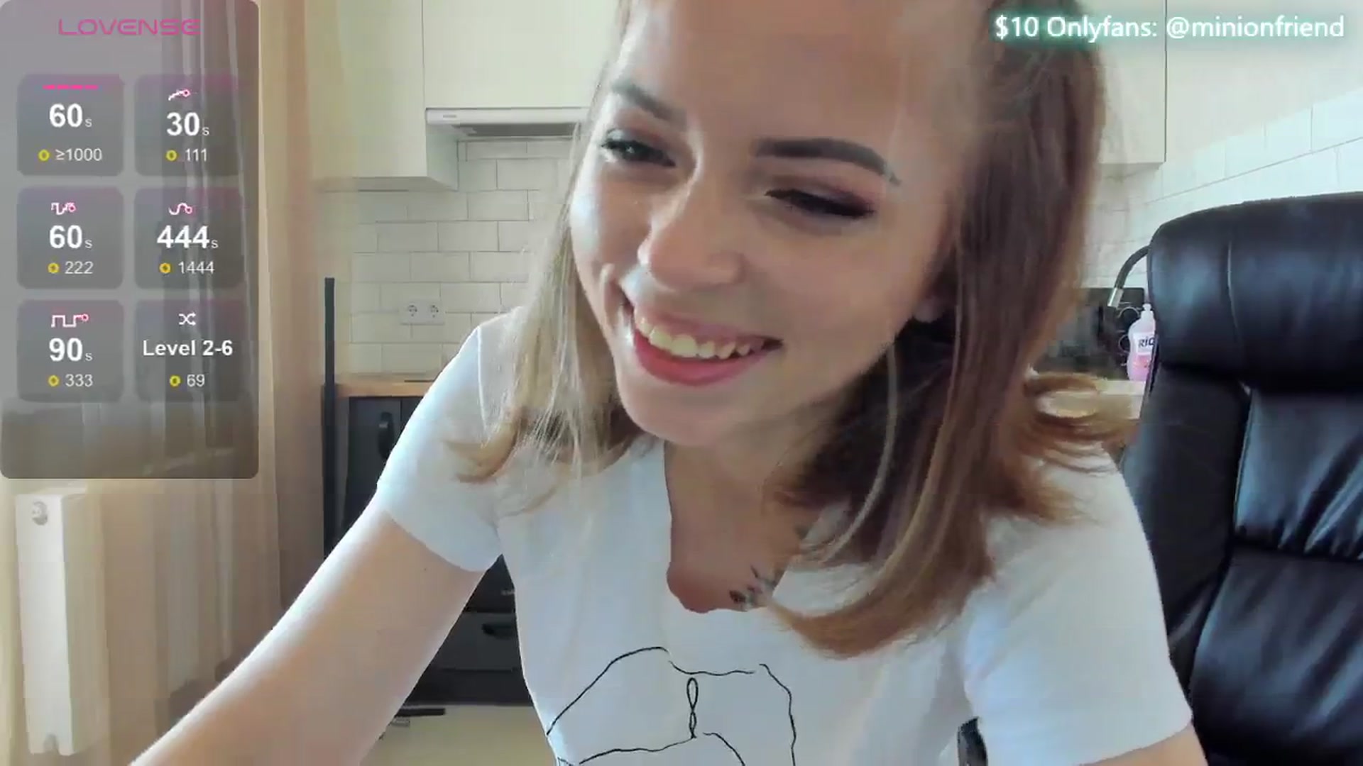 Gallery image thumbnail from MinionFriend_'s myfreecams stream on, 05/25/2024, 10:57 image 13 of 20
