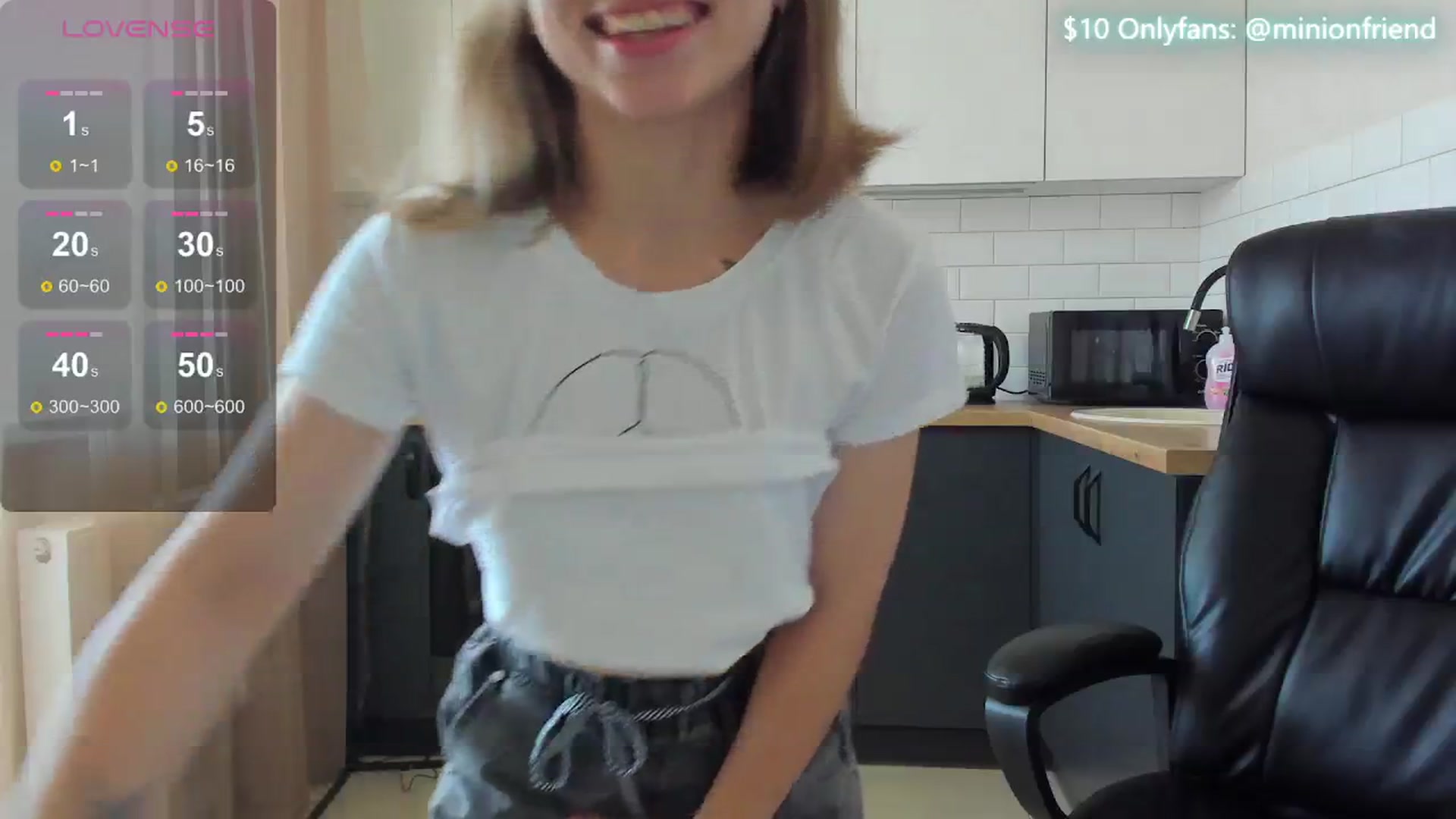 Gallery image thumbnail from MinionFriend_'s myfreecams stream on, 05/25/2024, 10:57 image 10 of 20