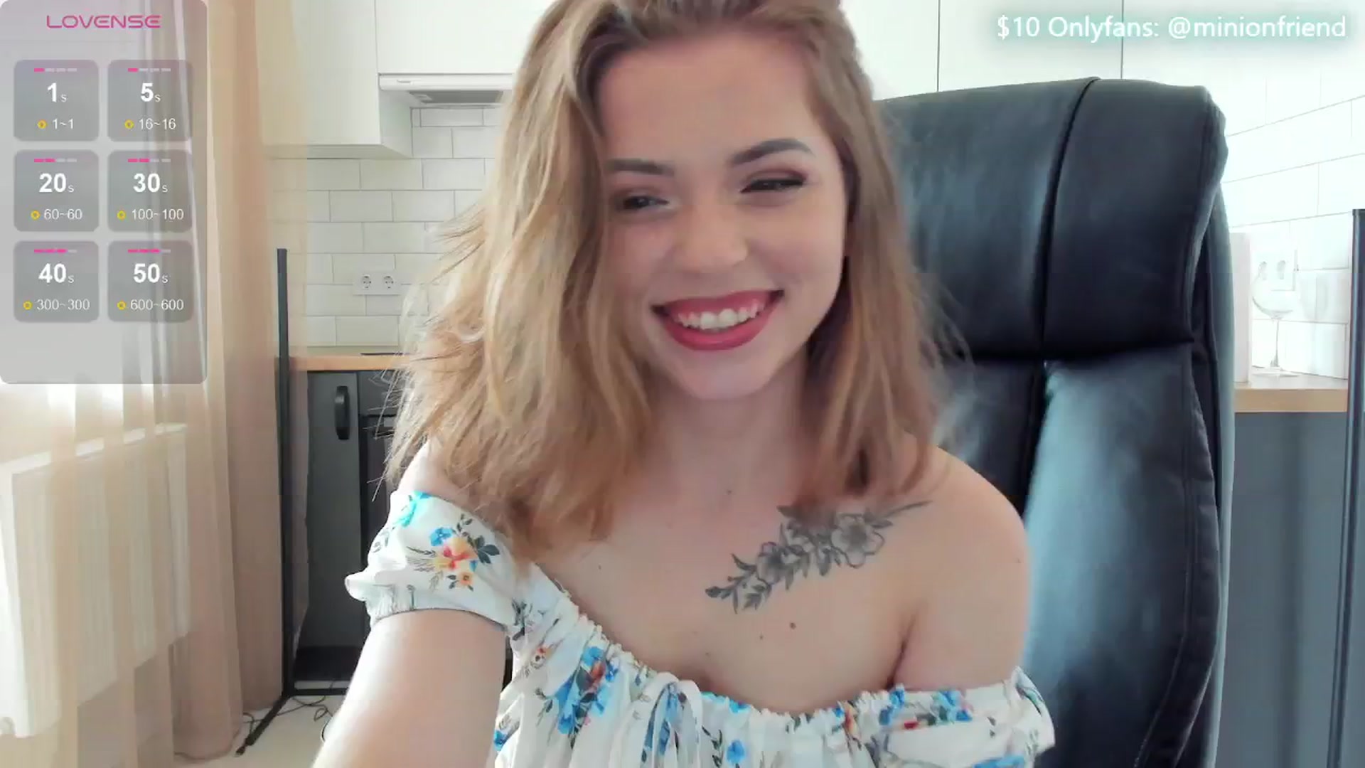 Gallery image thumbnail from MinionFriend_'s myfreecams stream on, 06/05/2024, 12:20 image 12 of 20
