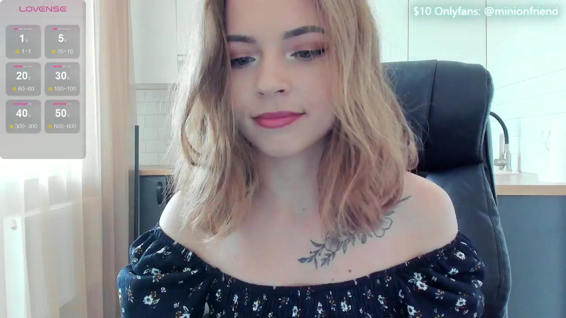 Gallery image thumbnail from MinionFriend_'s myfreecams stream on, 06/14/2024, 11:16 image 9 of 20