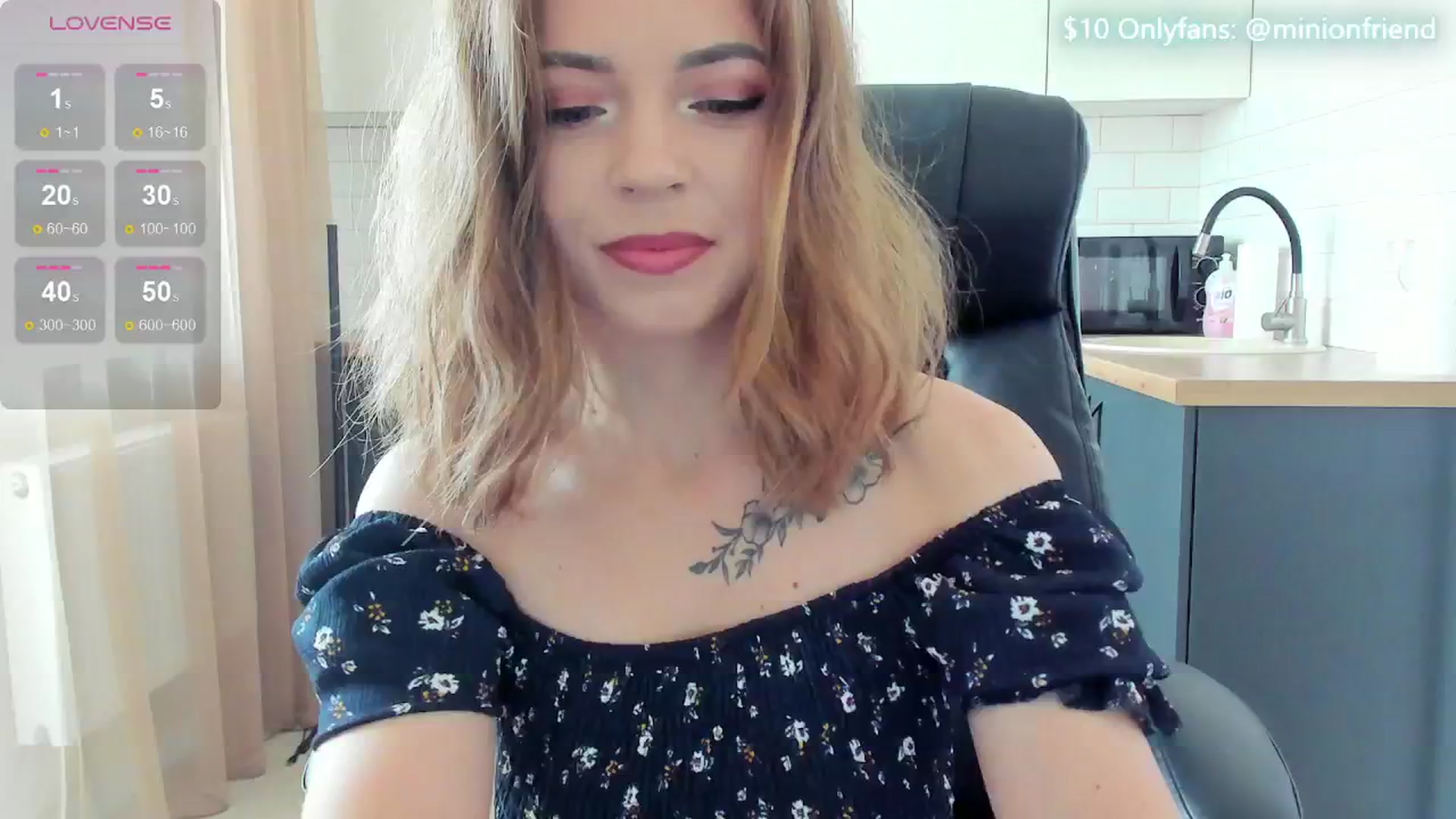 Gallery image thumbnail from MinionFriend_'s myfreecams stream on, 06/14/2024, 11:16 image 3 of 20