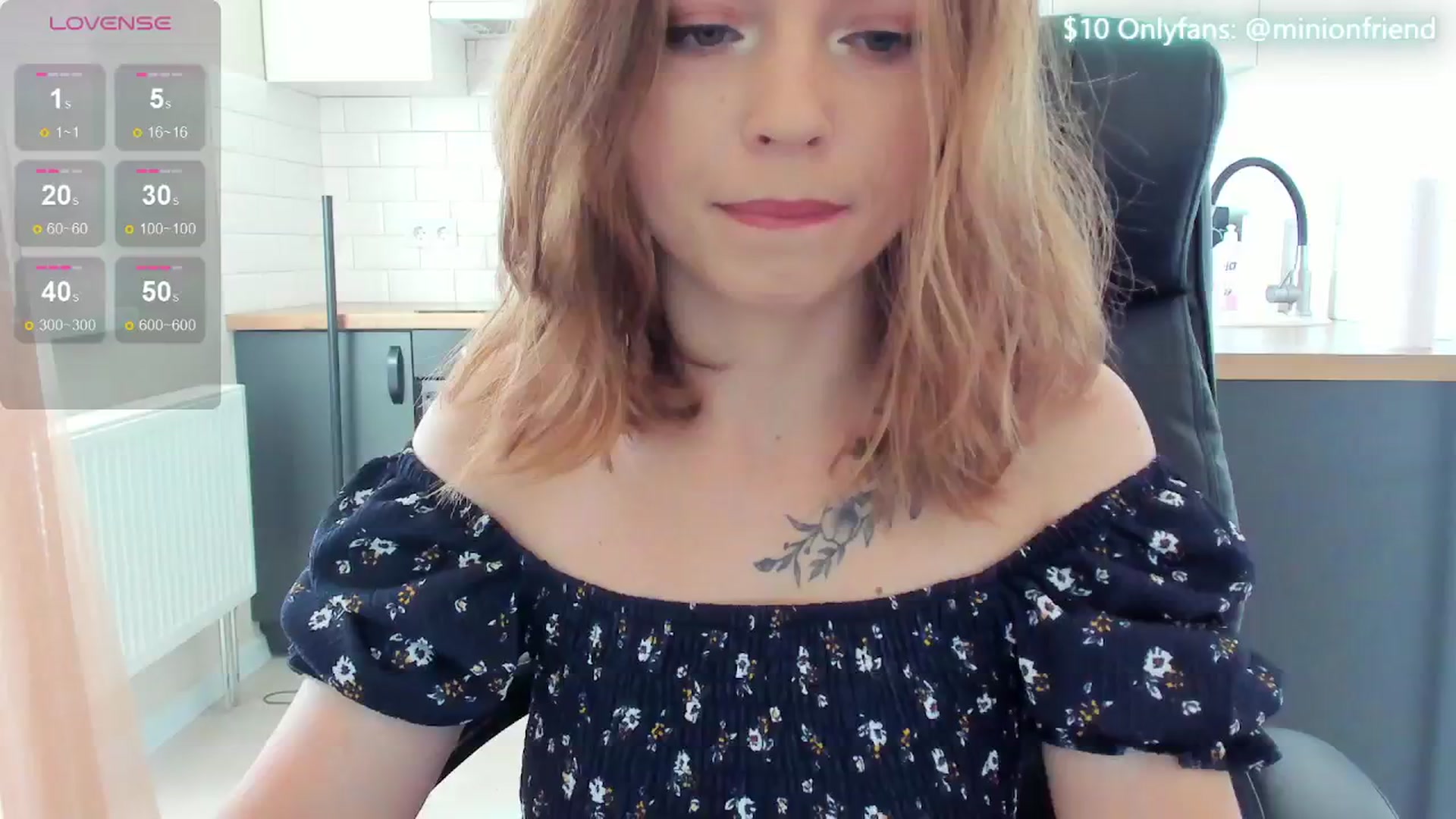 Gallery image thumbnail from MinionFriend_'s myfreecams stream on, 06/14/2024, 12:10 image 1 of 20