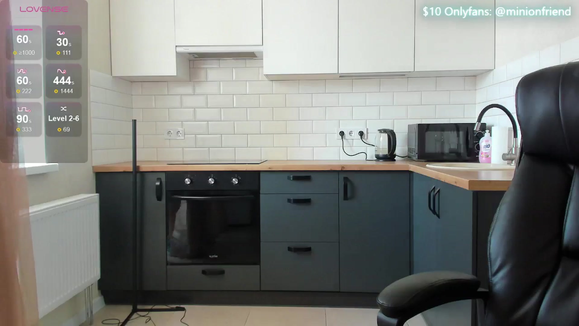 Gallery image thumbnail from MinionFriend_'s myfreecams stream on, 06/14/2024, 12:10 image 15 of 20