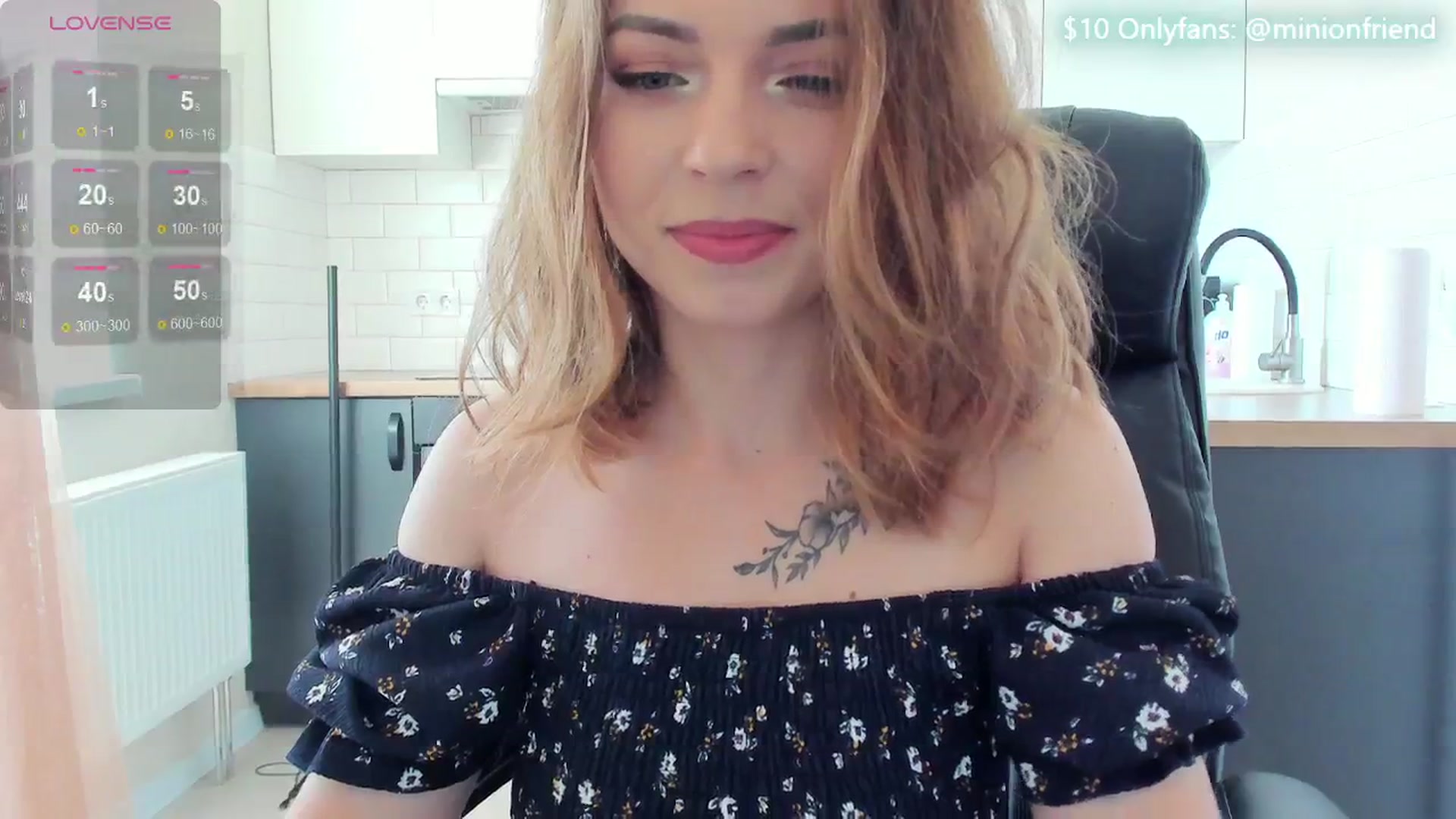 Gallery image thumbnail from MinionFriend_'s myfreecams stream on, 06/14/2024, 12:10 image 10 of 20