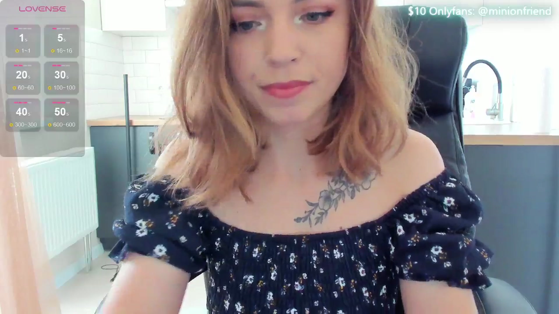 Gallery image thumbnail from MinionFriend_'s myfreecams stream on, 06/14/2024, 12:10 image 5 of 20