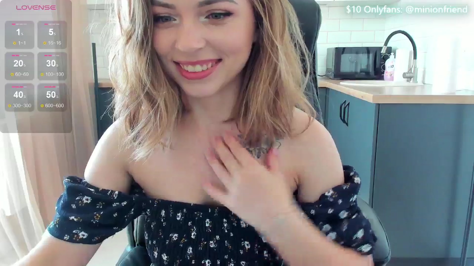 Gallery image thumbnail from MinionFriend_'s myfreecams stream on, 06/14/2024, 13:28 image 11 of 20