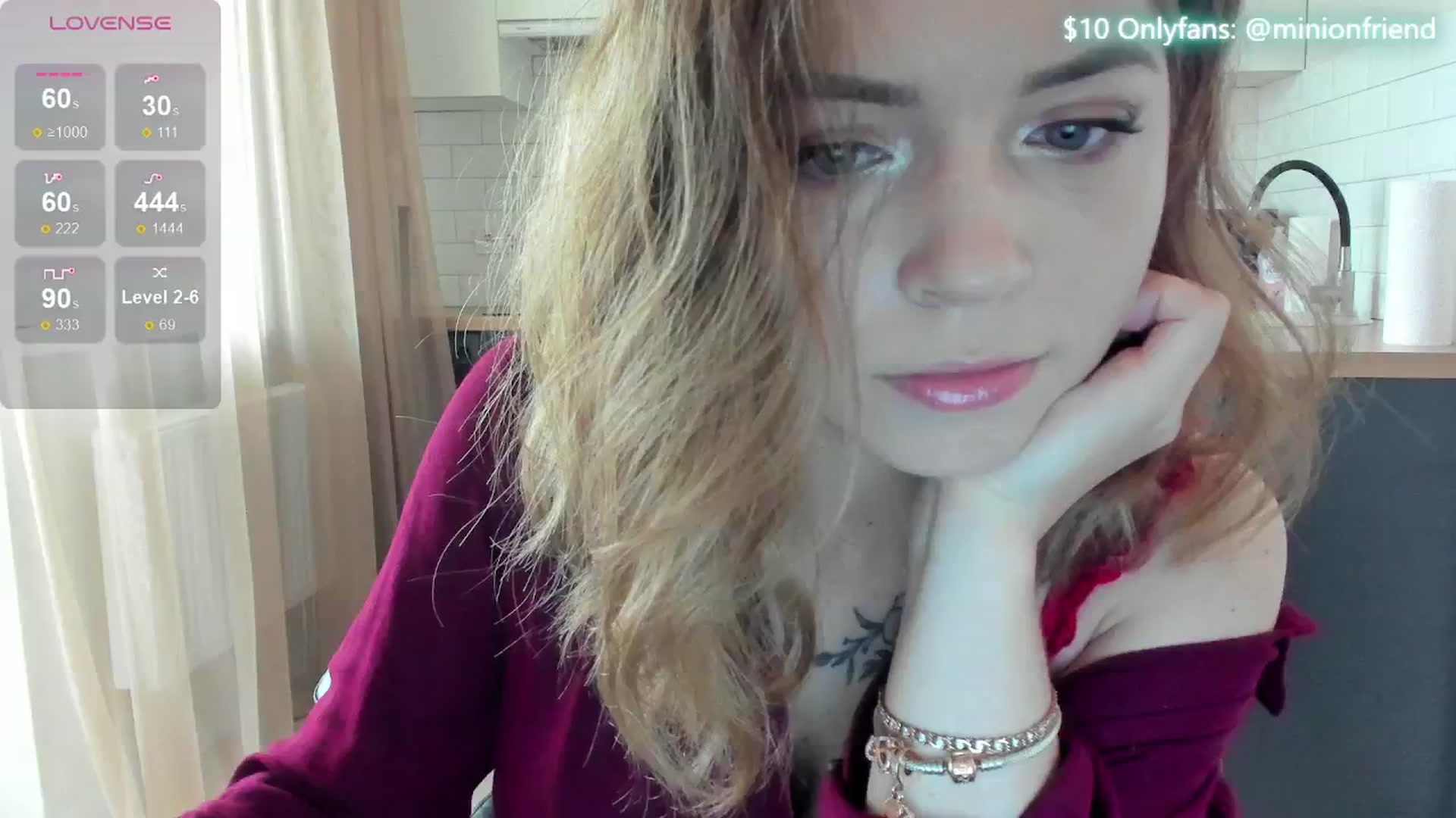 Gallery image thumbnail from MinionFriend_'s myfreecams stream on, 06/15/2024, 10:36 image 16 of 20
