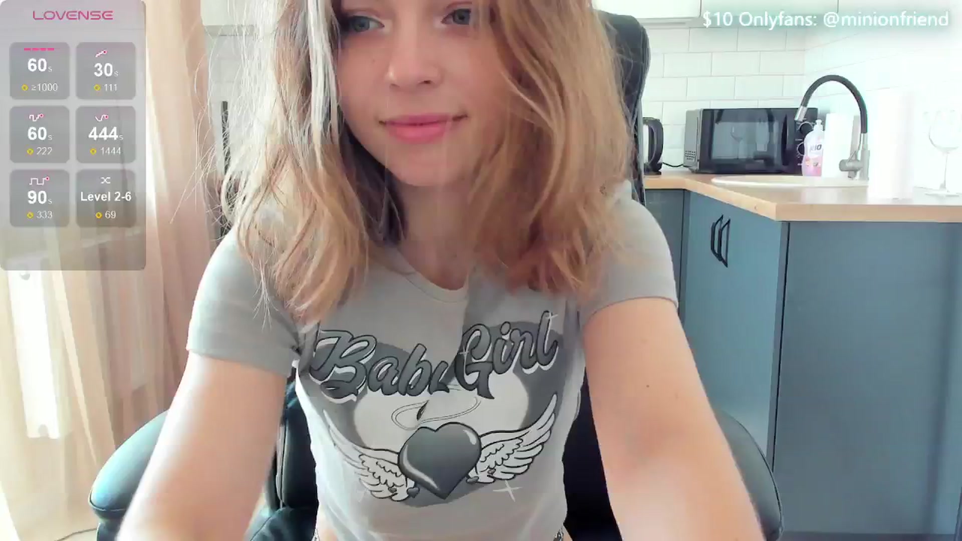 Gallery image thumbnail from MinionFriend_'s myfreecams stream on, 06/18/2024, 14:30 image 15 of 20