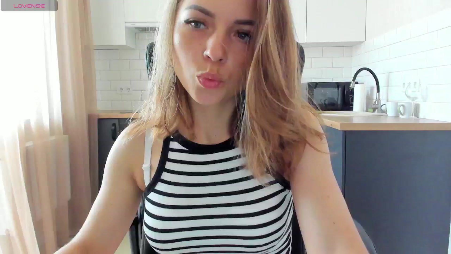 Gallery image thumbnail from MinionFriend_'s myfreecams stream on, 07/09/2024, 10:40 image 2 of 20