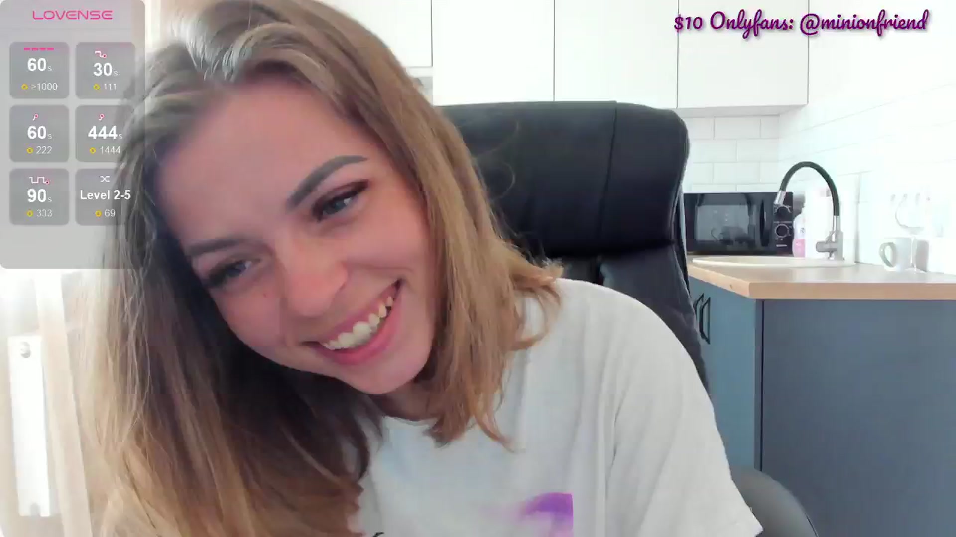 Gallery image thumbnail from MinionFriend_'s myfreecams stream on, 07/15/2024, 13:19 image 12 of 20