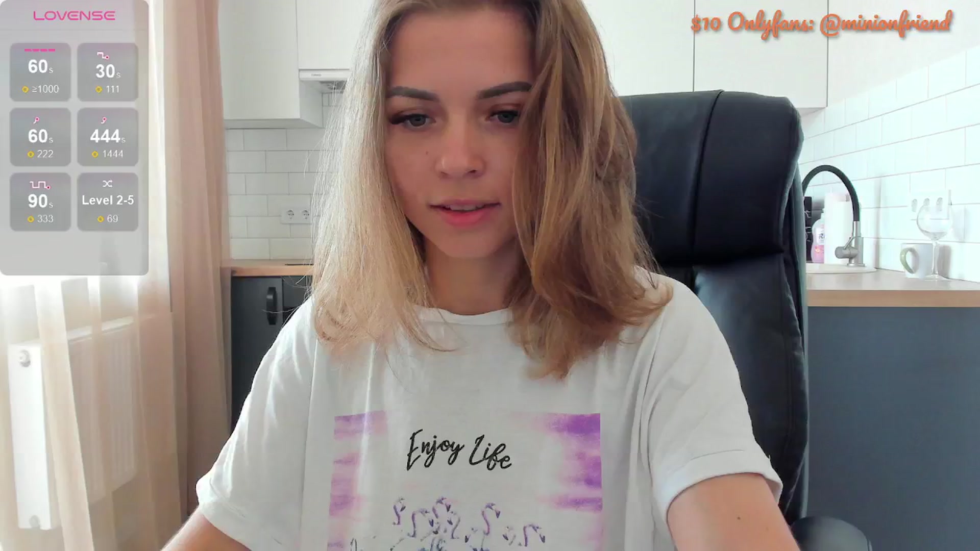 Gallery image thumbnail from MinionFriend_'s myfreecams stream on, 07/15/2024, 13:19 image 11 of 20
