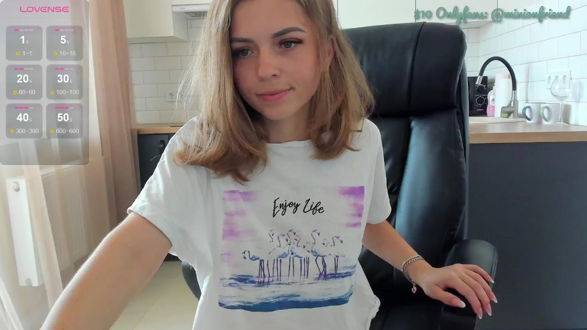 Gallery image thumbnail from MinionFriend_'s myfreecams stream on, 07/15/2024, 13:19 image 4 of 20