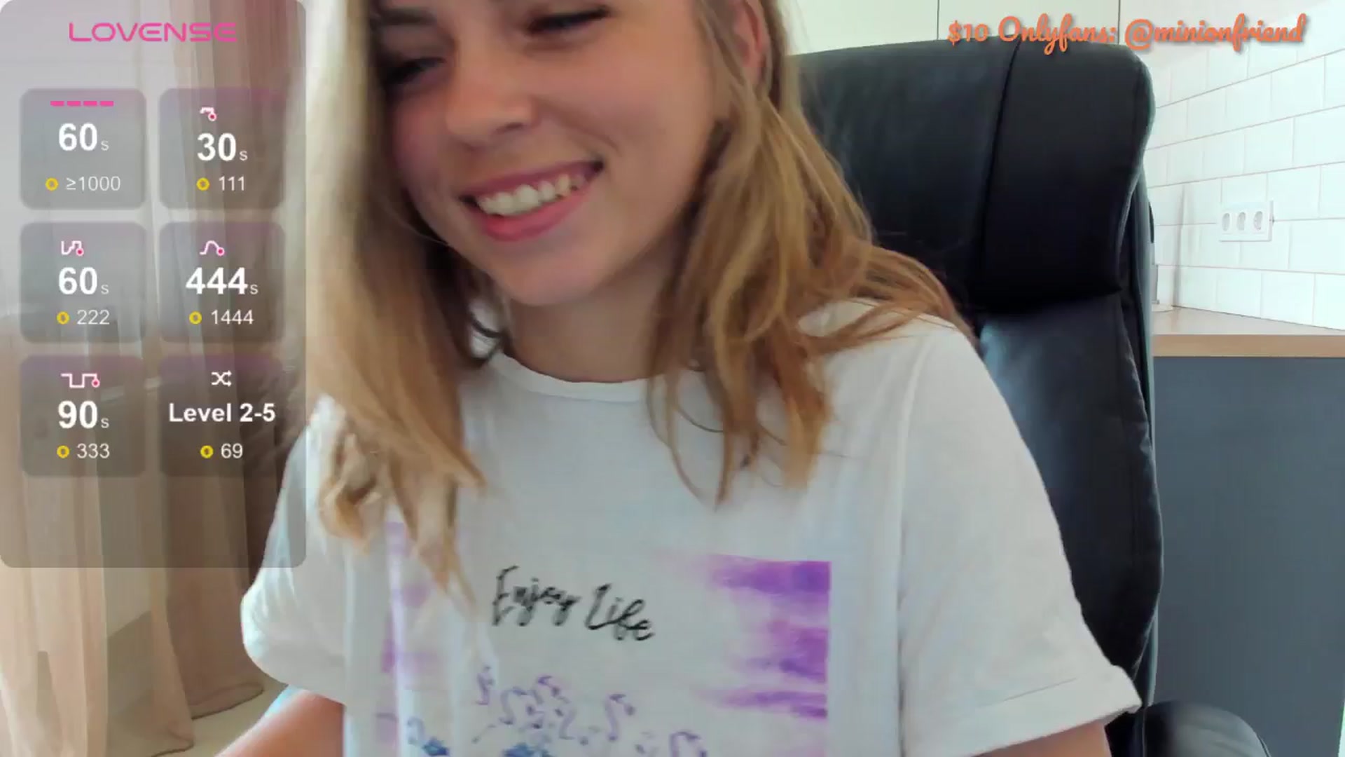 Gallery image thumbnail from MinionFriend_'s myfreecams stream on, 09/10/2024, 10:47 image 7 of 20