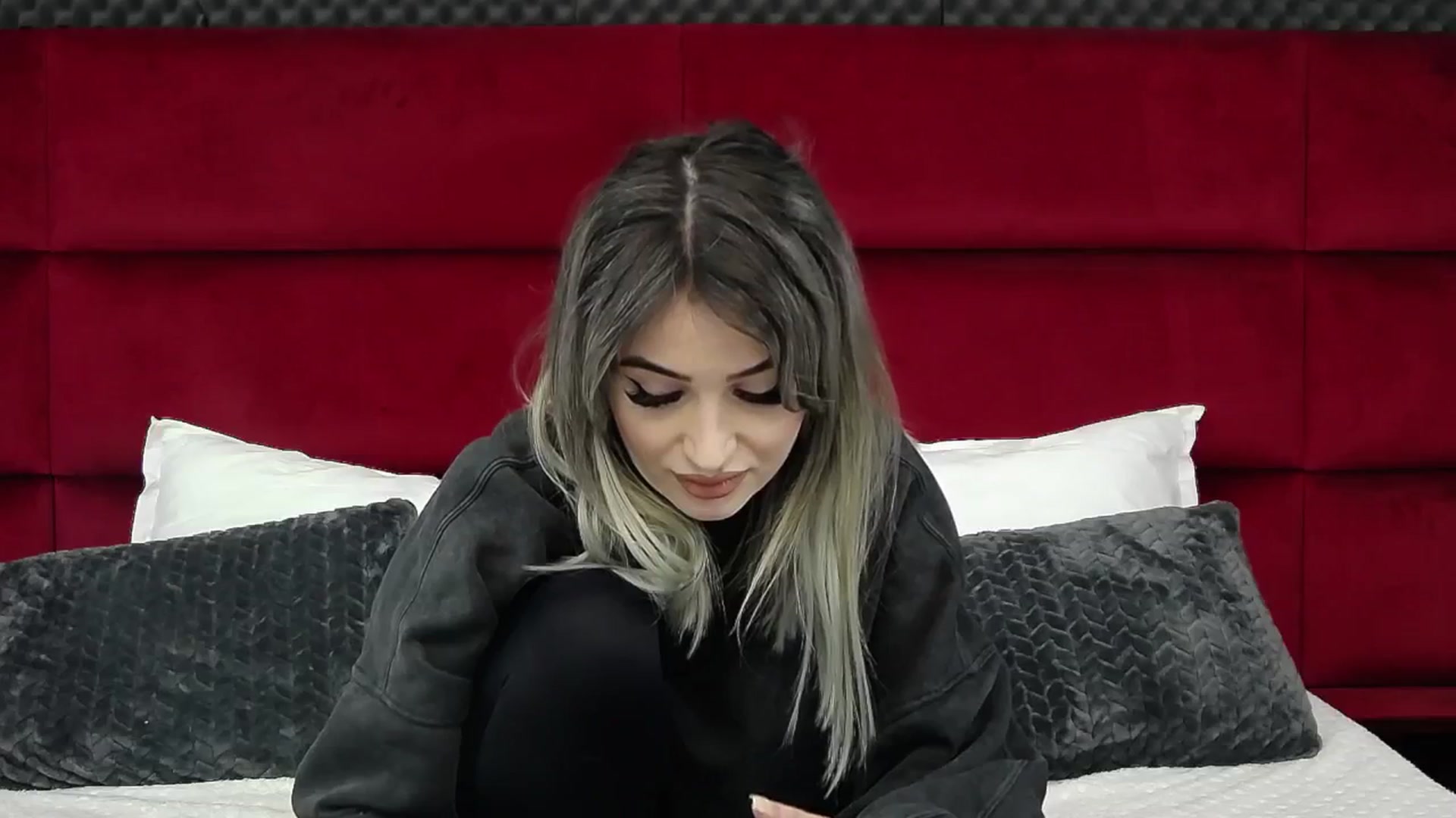 Gallery image thumbnail from Minion_A's myfreecams stream on, 04/24/2024, 08:48 image 15 of 20