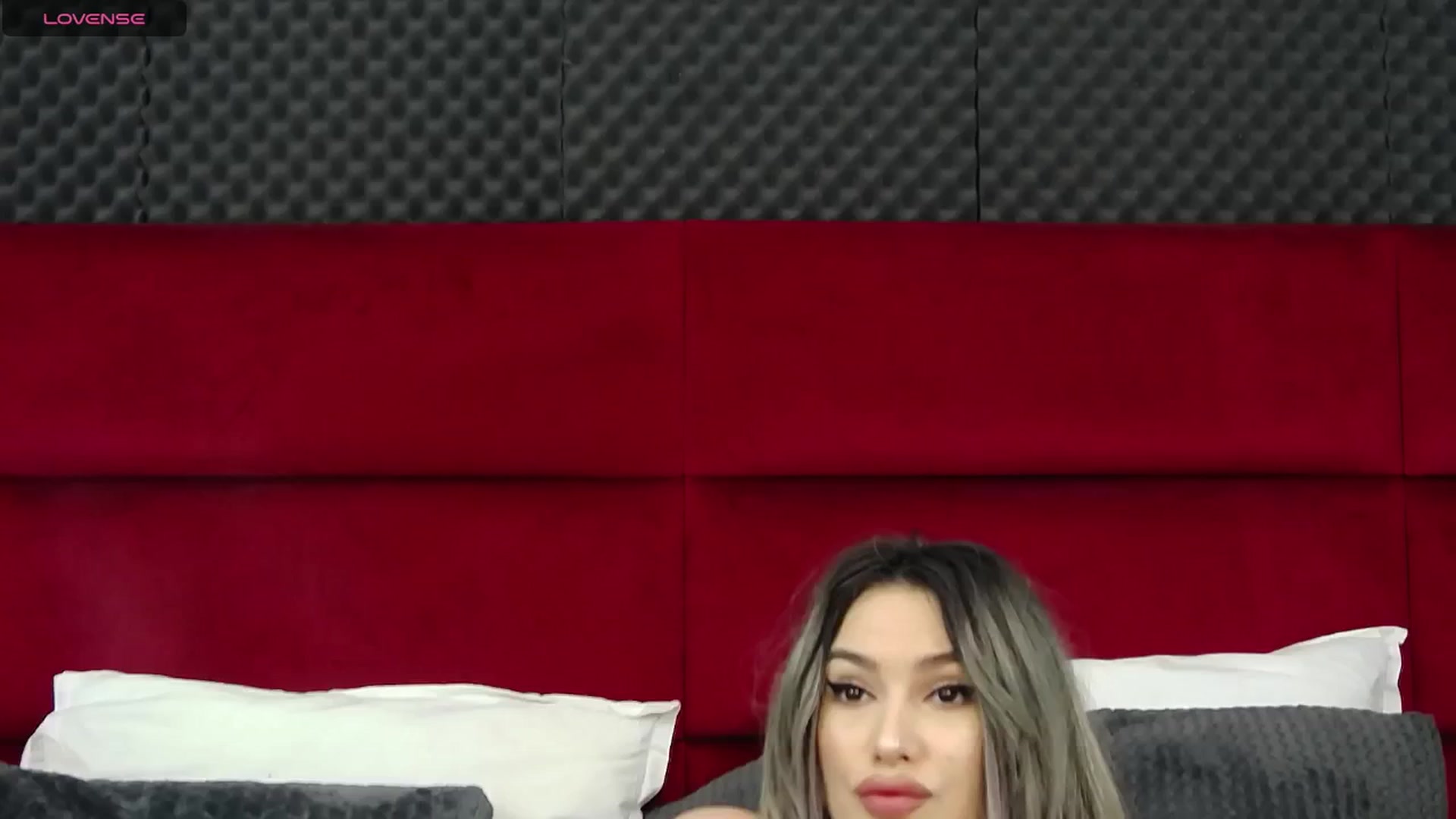 Gallery image thumbnail from Minion_A's myfreecams stream on, 05/28/2024, 10:42 image 16 of 20