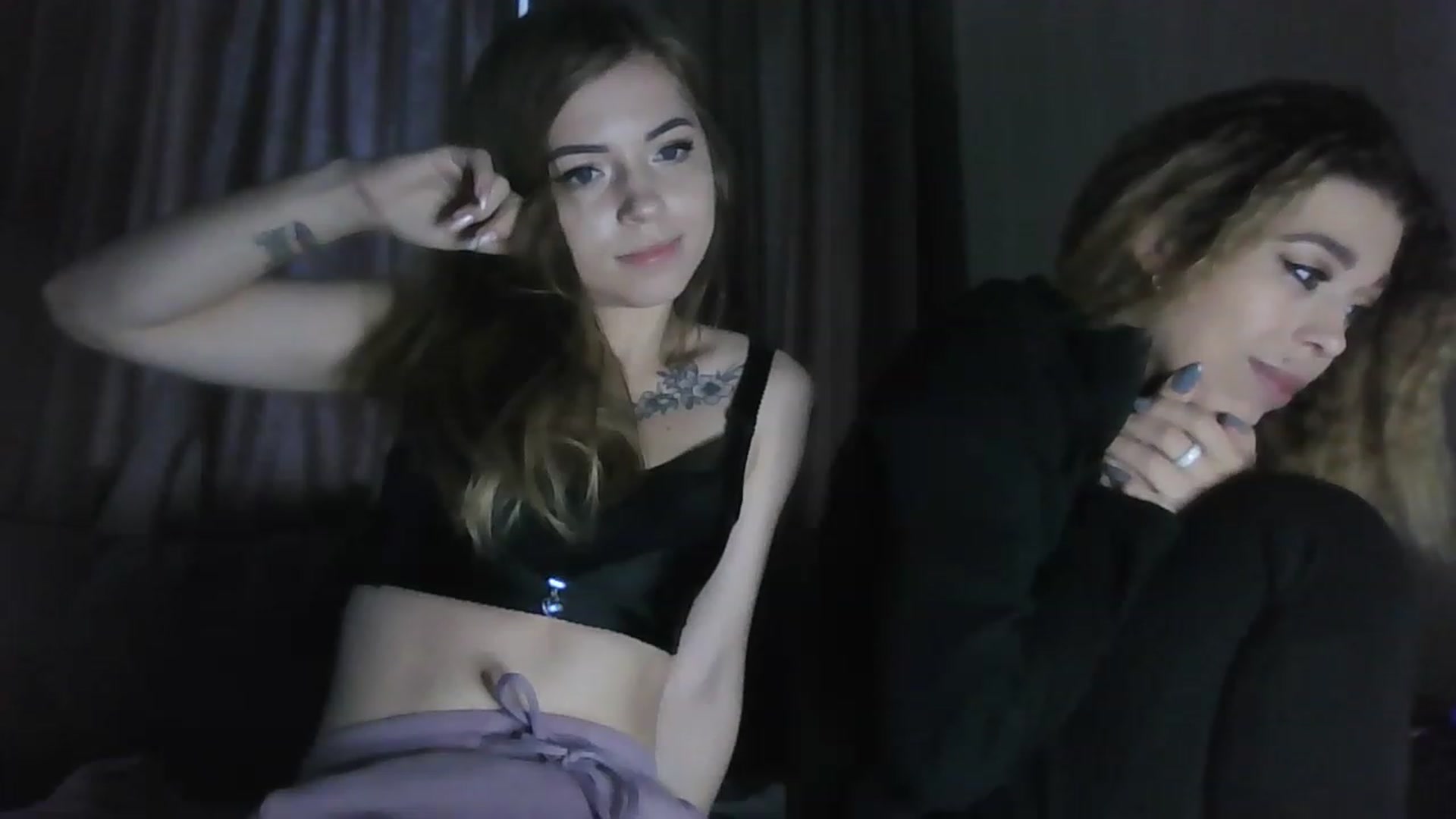Gallery image thumbnail from Minions_Party's myfreecams stream on, 11/27/2022, 11:45 image 18 of 20