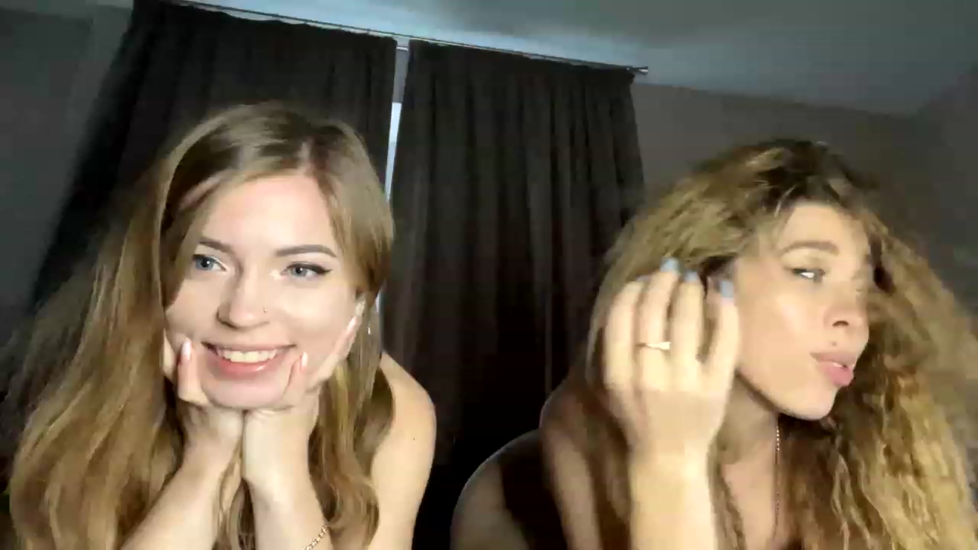 Gallery image thumbnail from Minions_Party's myfreecams stream on, 11/27/2022, 12:08 image 7 of 20